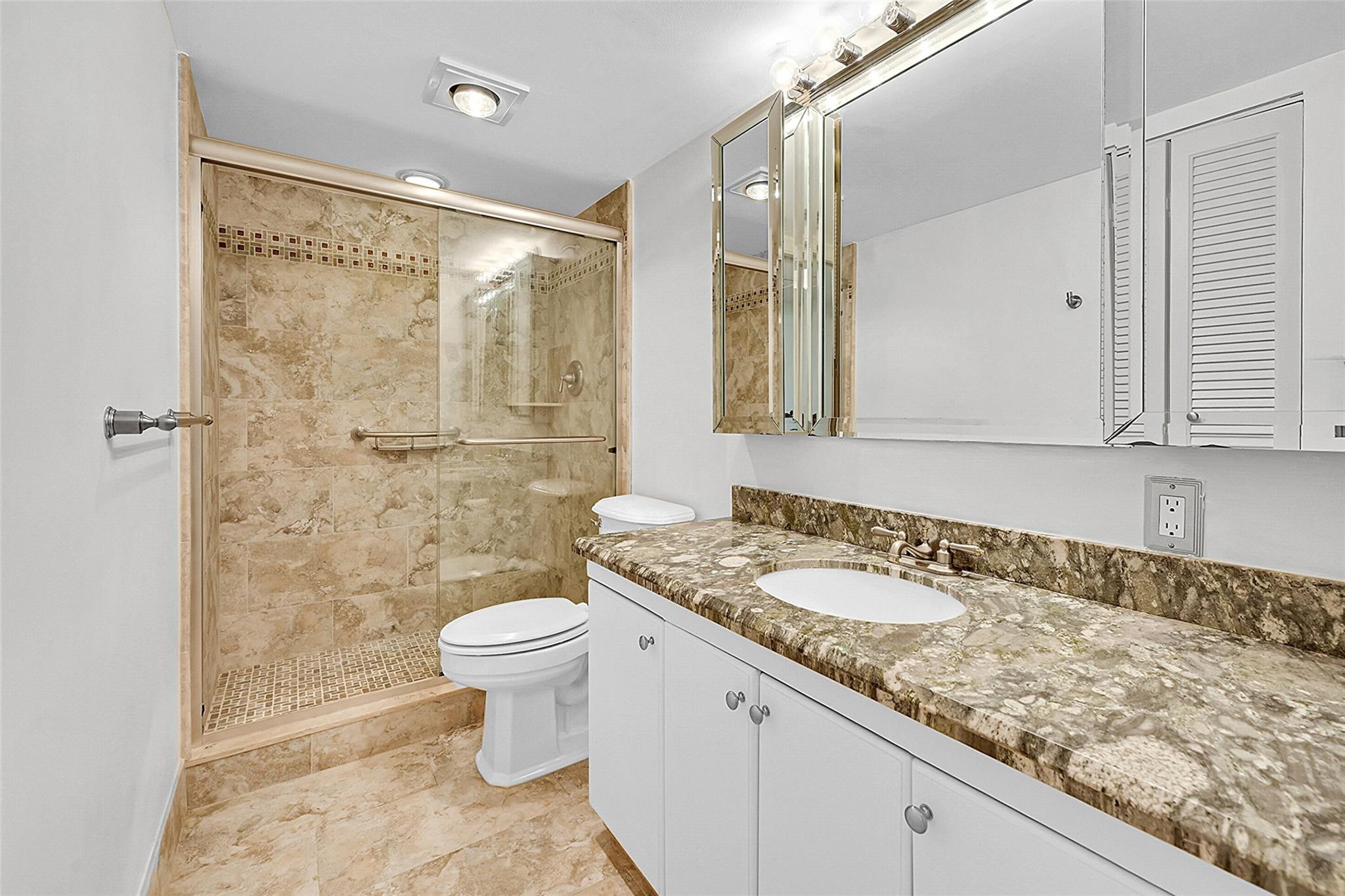 4701 Martinique Dr K1