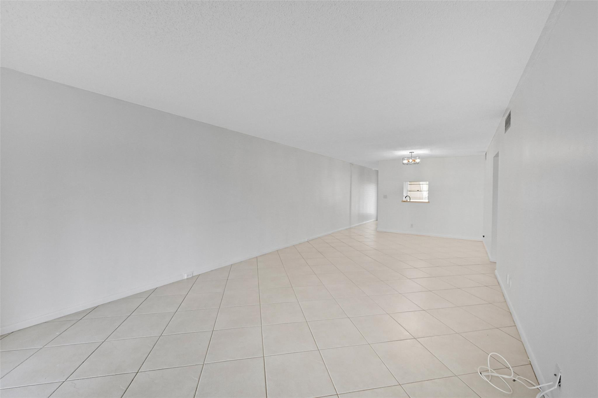 4701 Martinique Dr K1