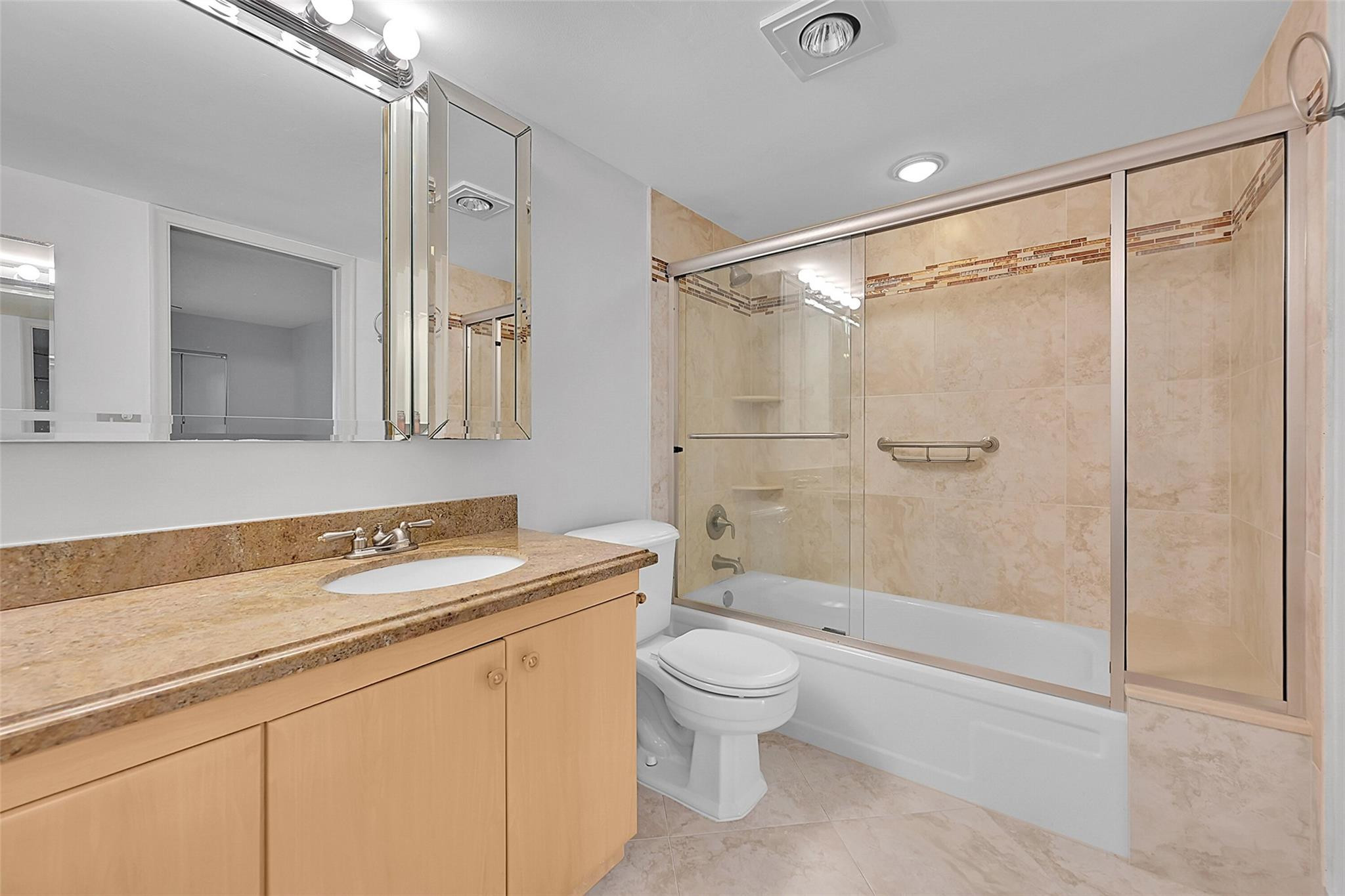 4701 Martinique Dr K1