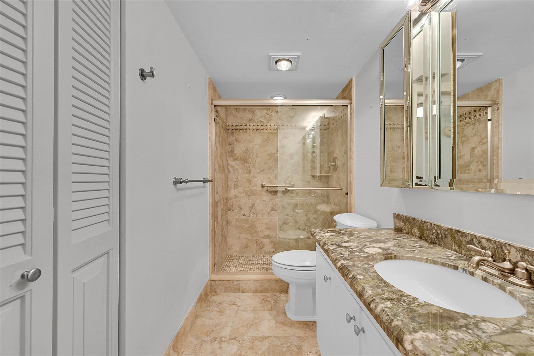 4701 Martinique Dr K1