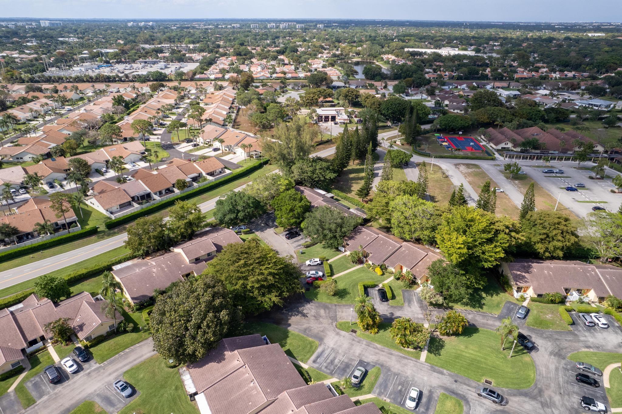 6785 Bridlewood Ct 6785