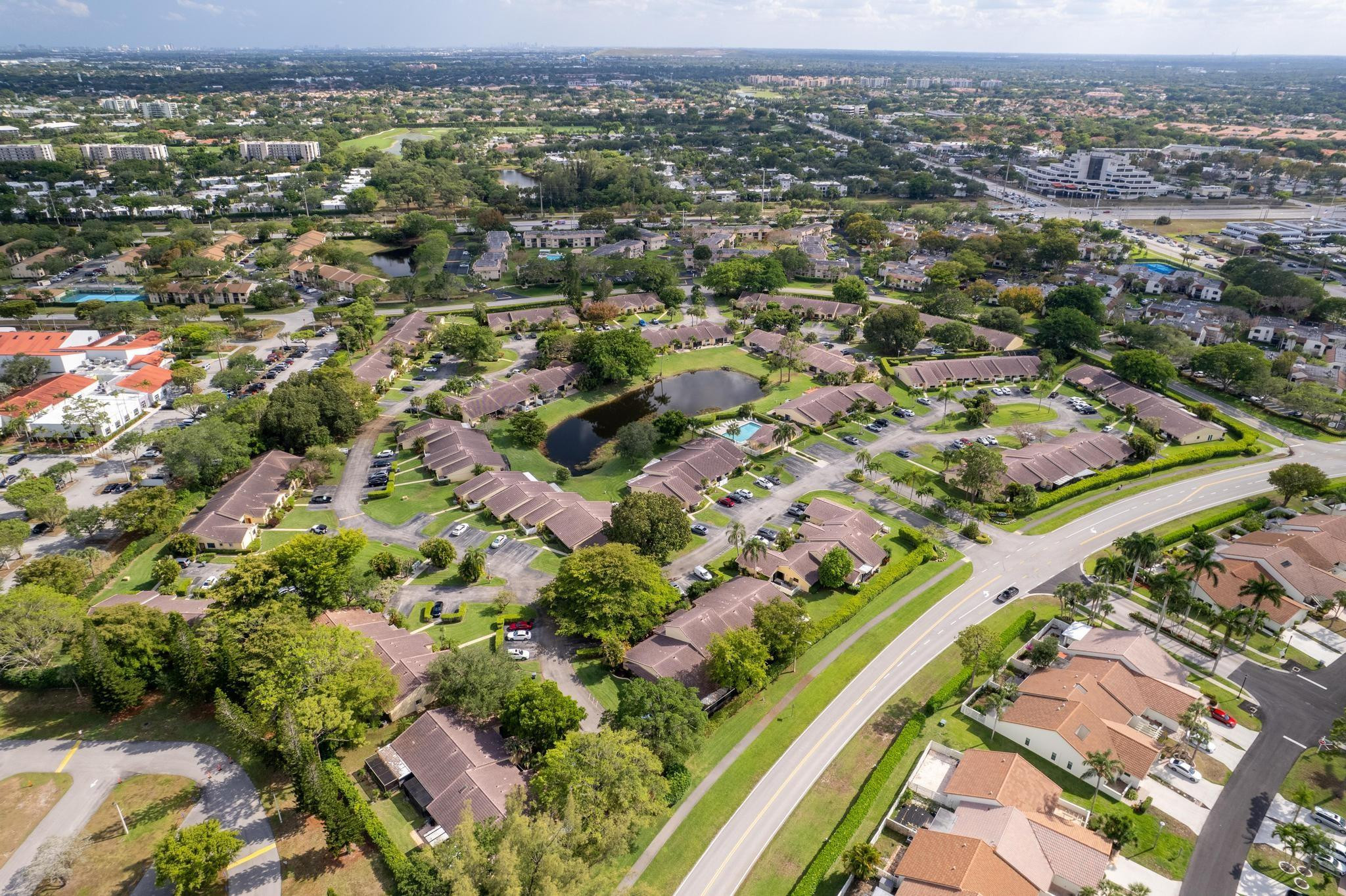 6785 Bridlewood Ct 6785