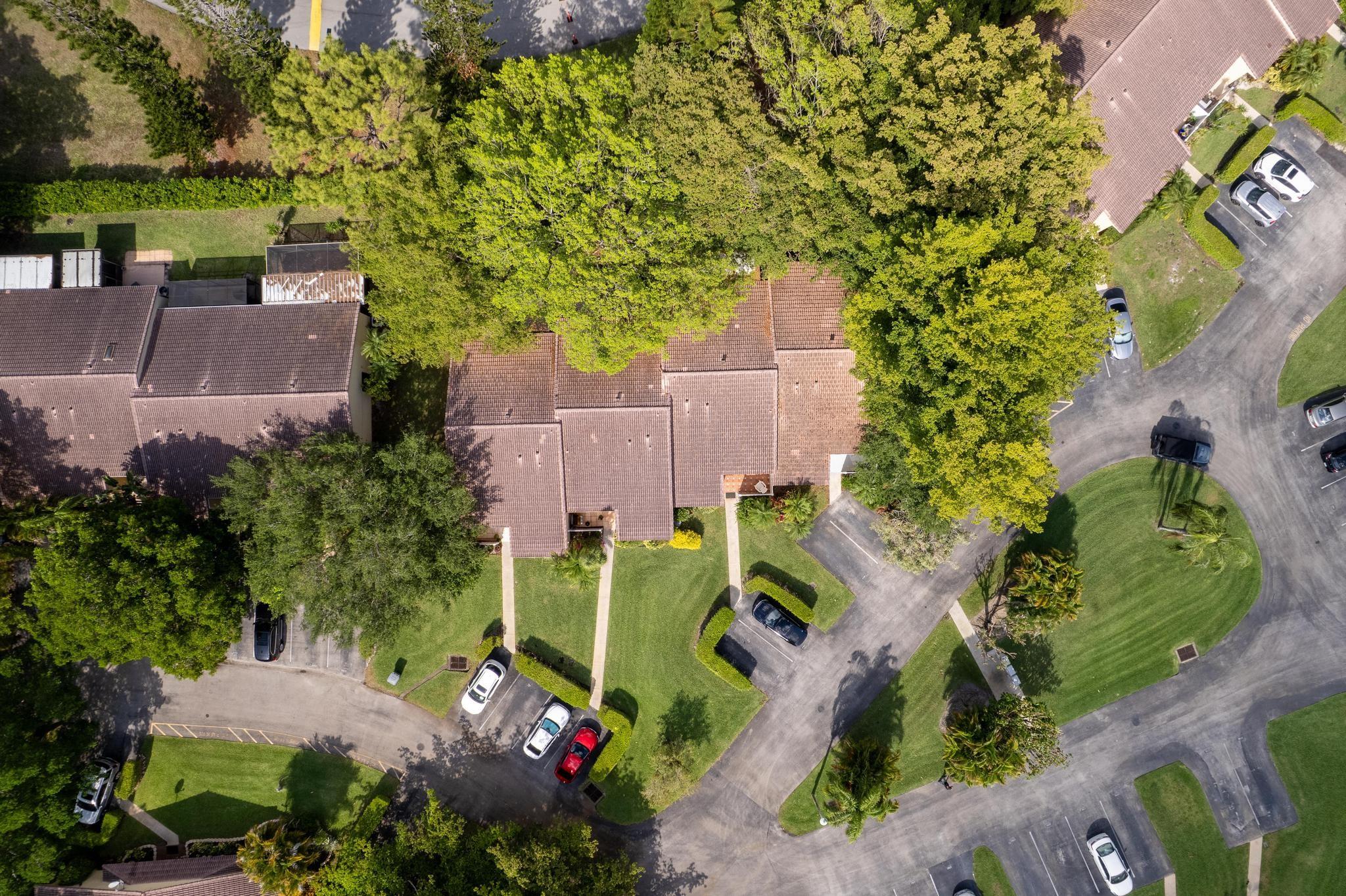 6785 Bridlewood Ct 6785