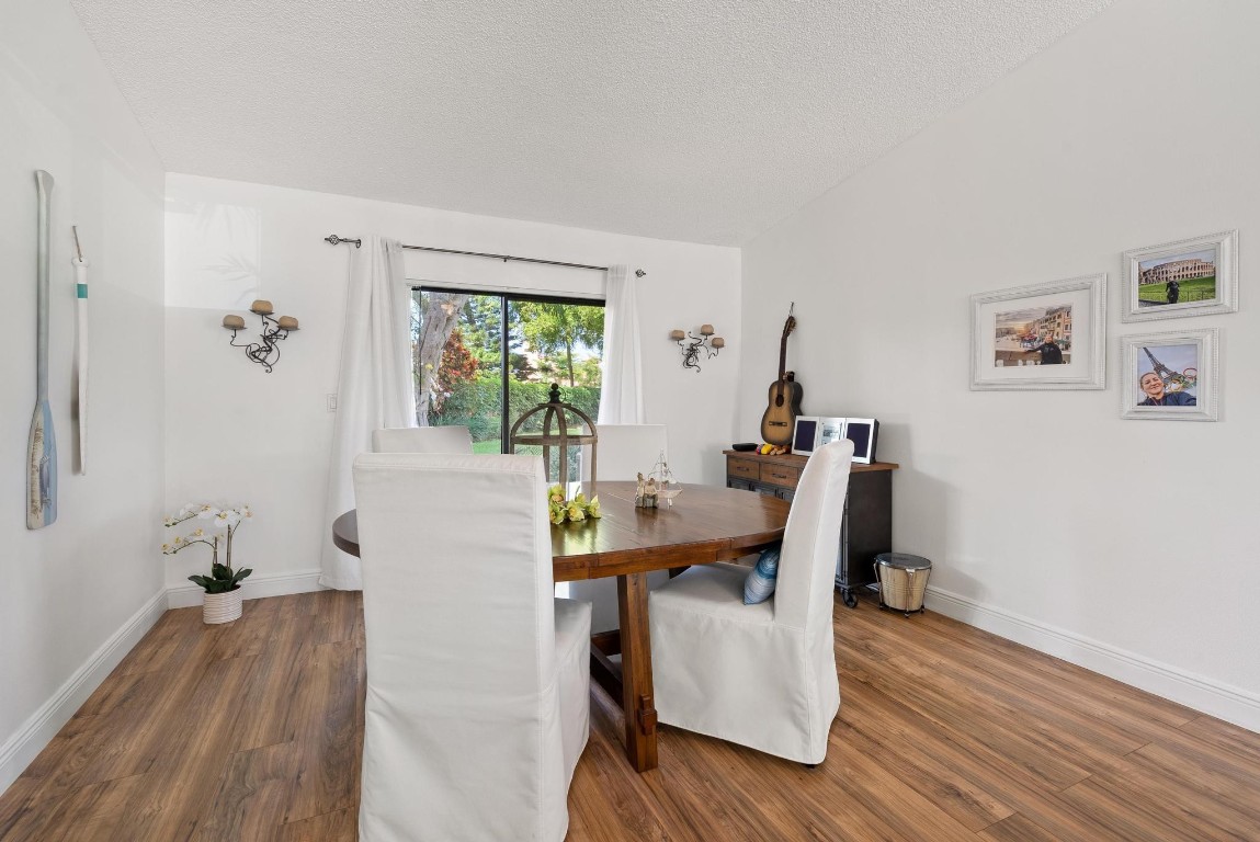 6785 Bridlewood Ct 6785