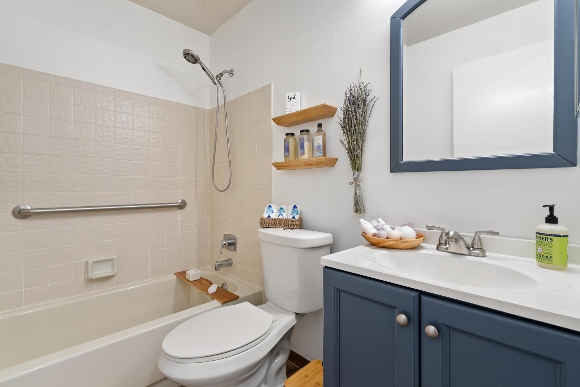 6785 Bridlewood Ct 6785