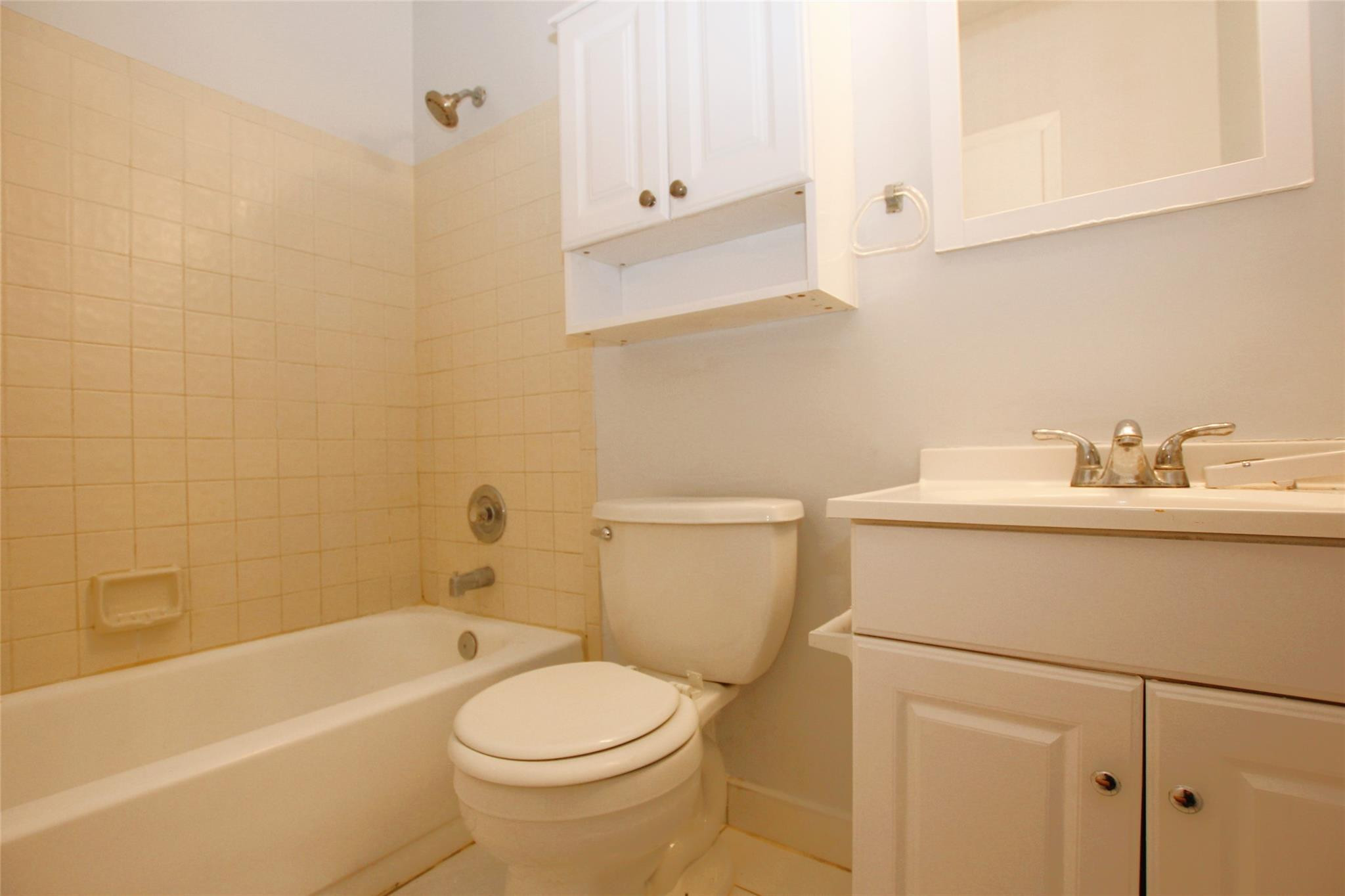 11581 NW 42ND ST 11581