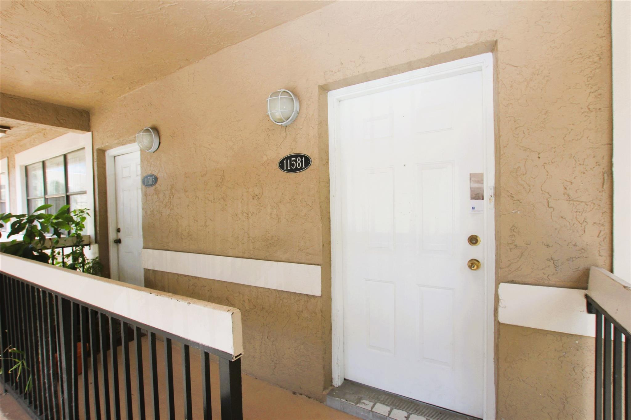 11581 NW 42ND ST 11581