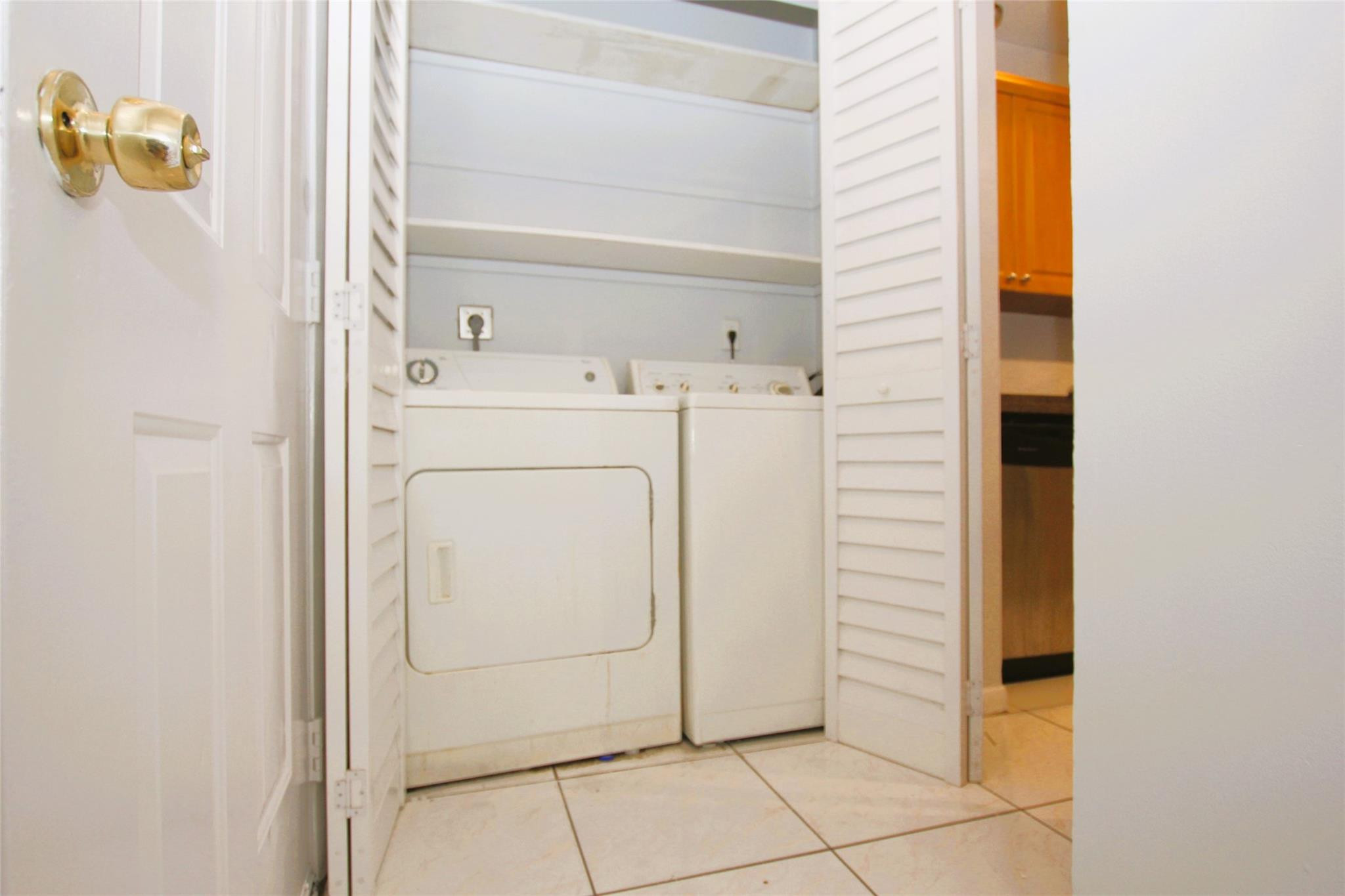 11581 NW 42ND ST 11581