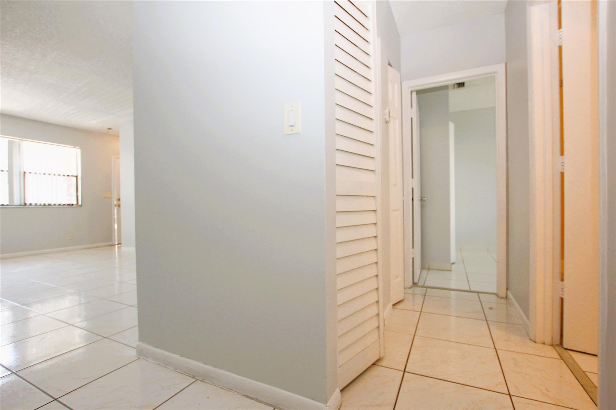 11581 NW 42ND ST 11581