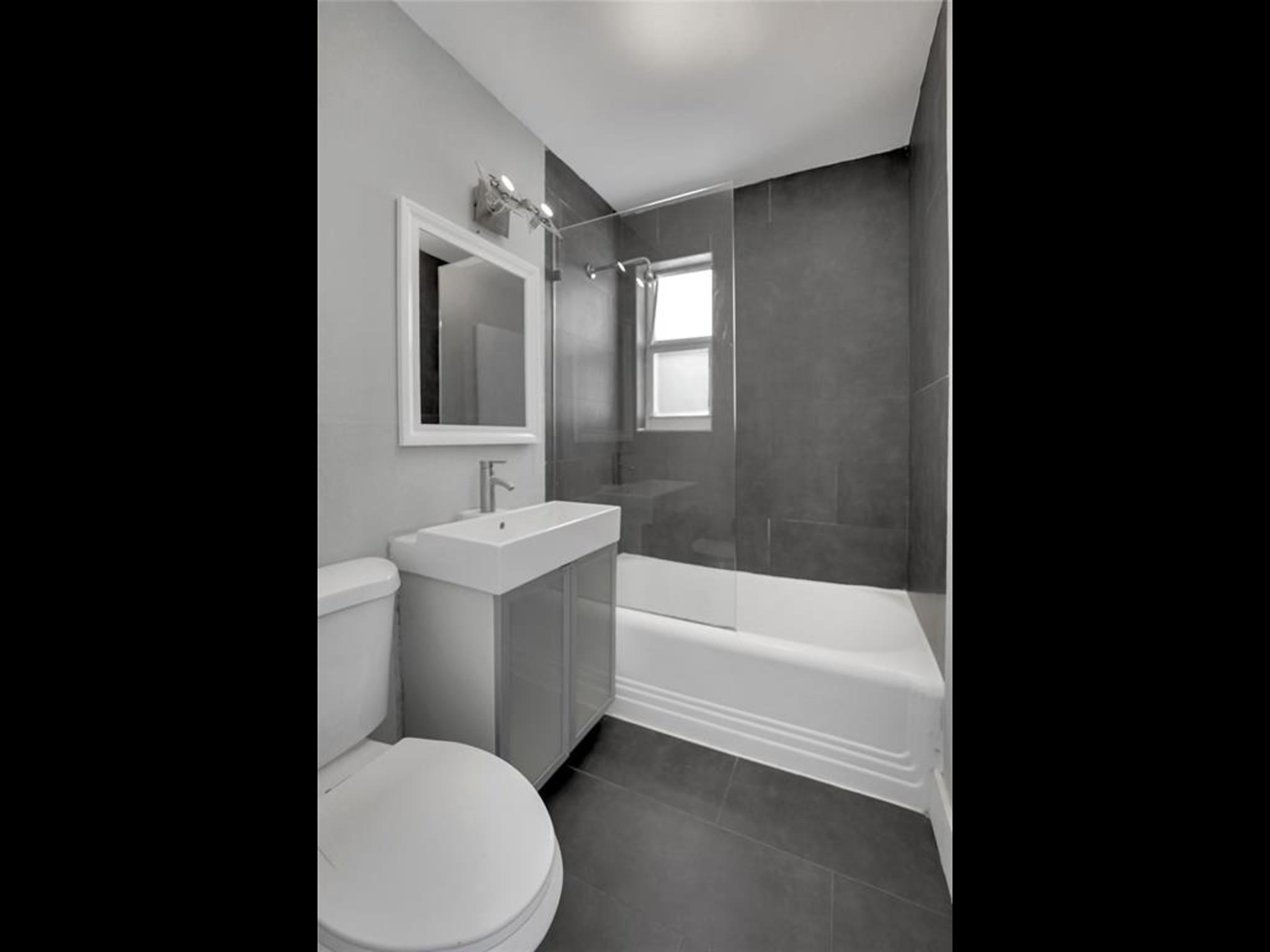 846 Jefferson Ave 4