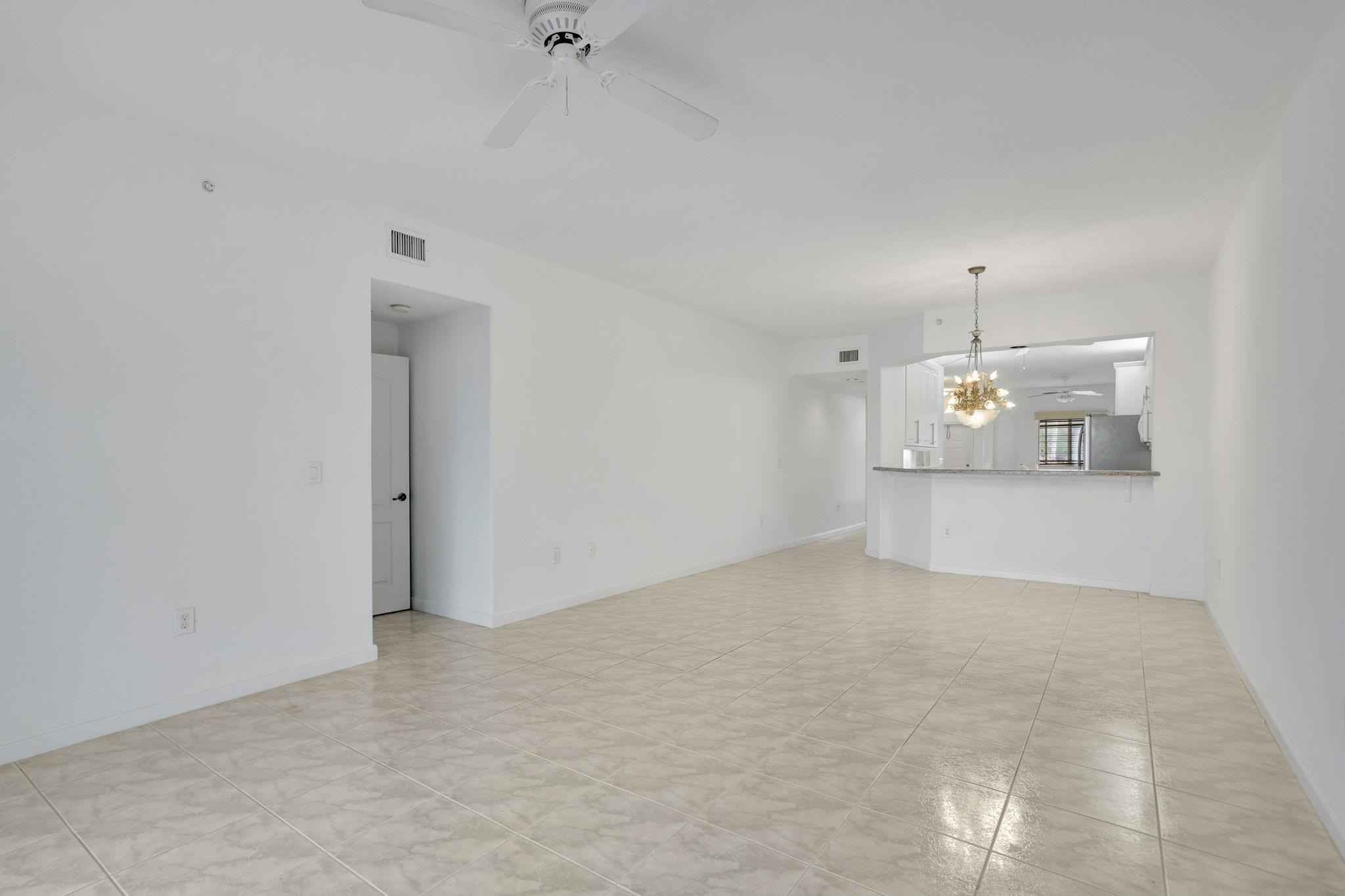 7727 Southampton Ter 205