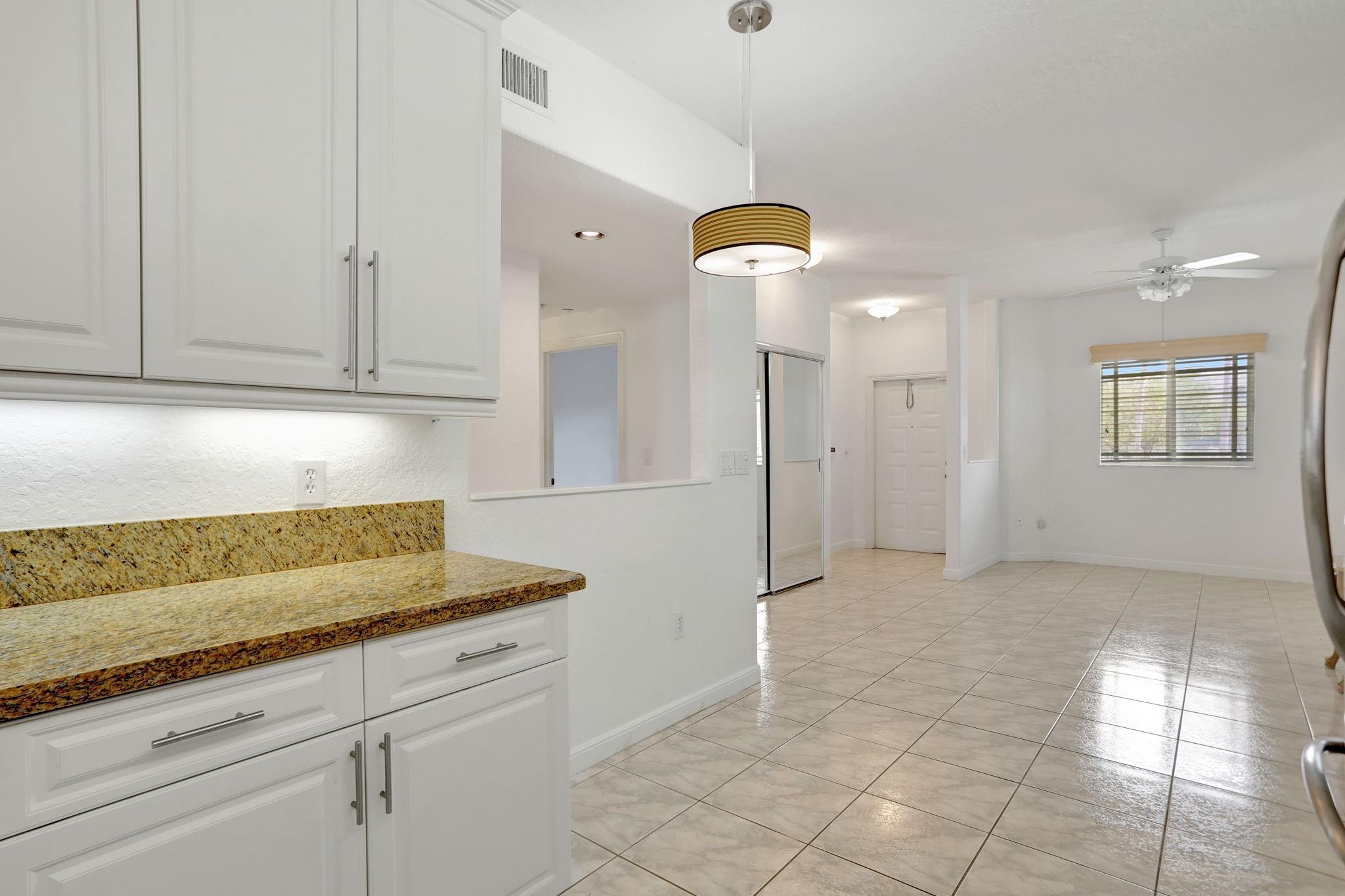 7727 Southampton Ter 205