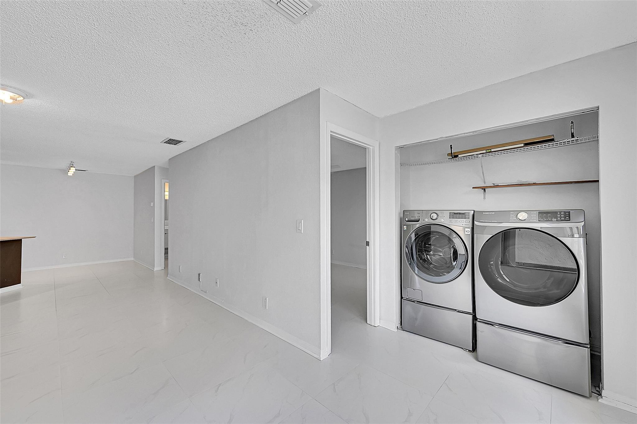 3350 N Pinewalk Dr N 1416