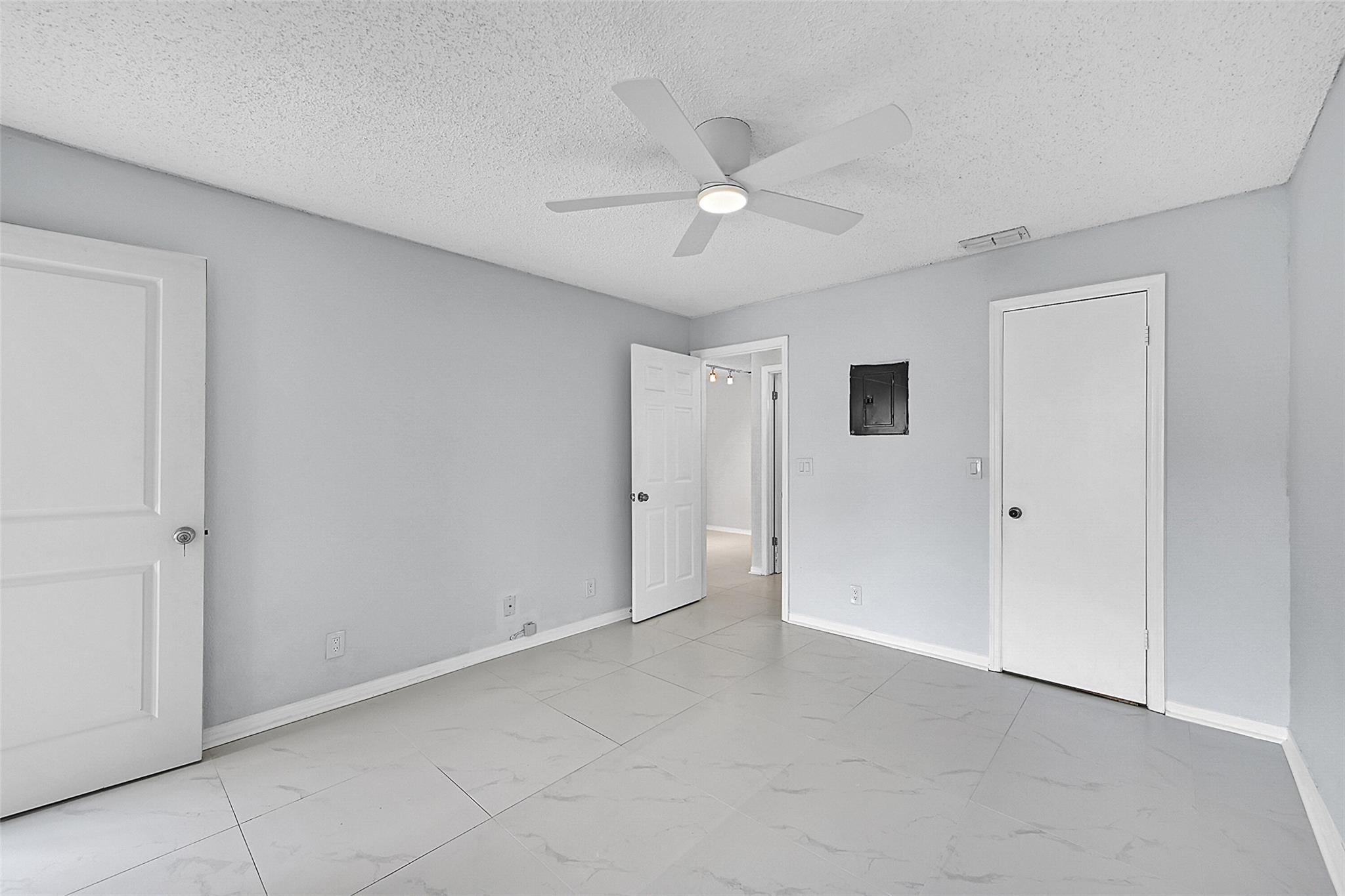 3350 N Pinewalk Dr N 1416