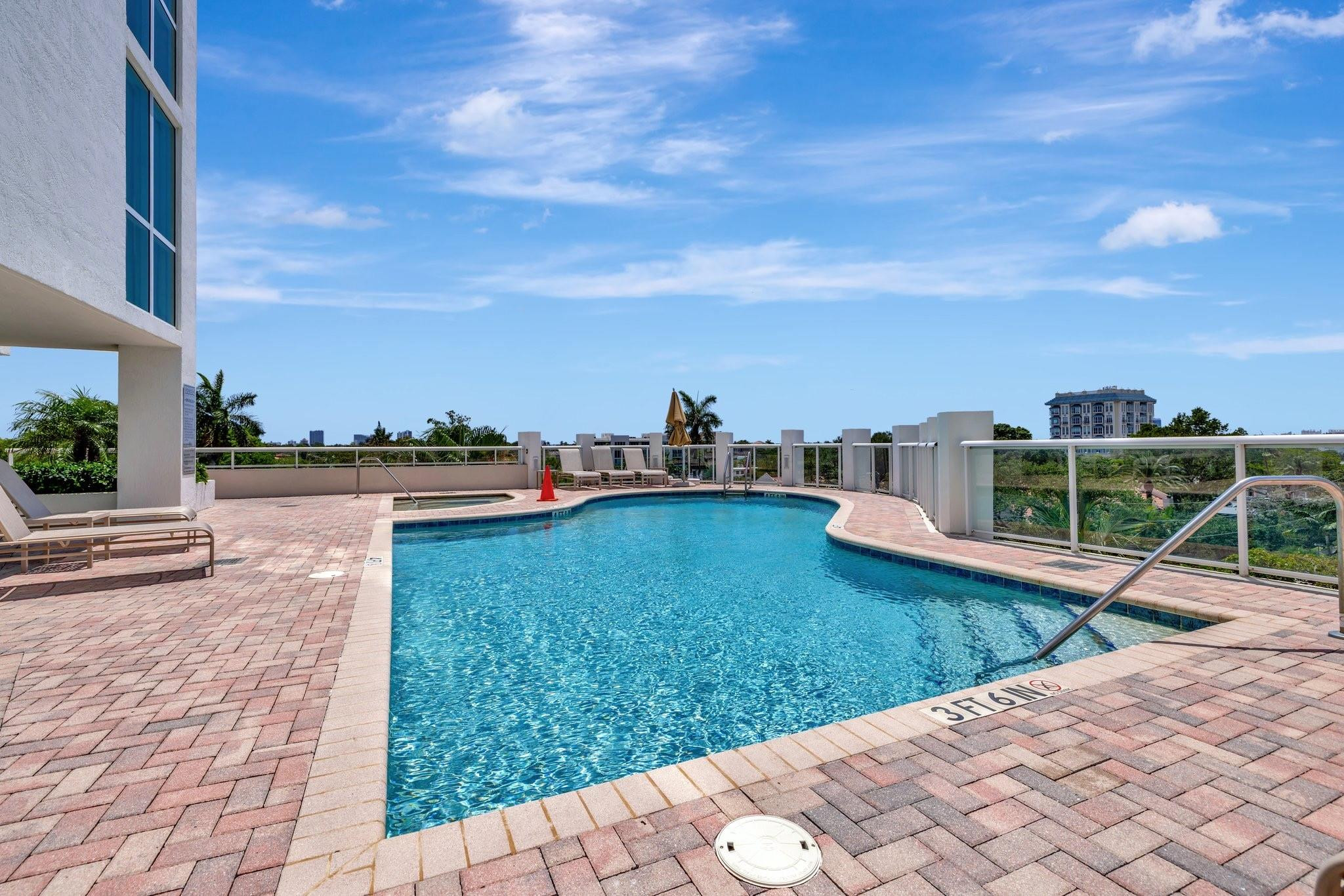 111 SE 8th Ave 603