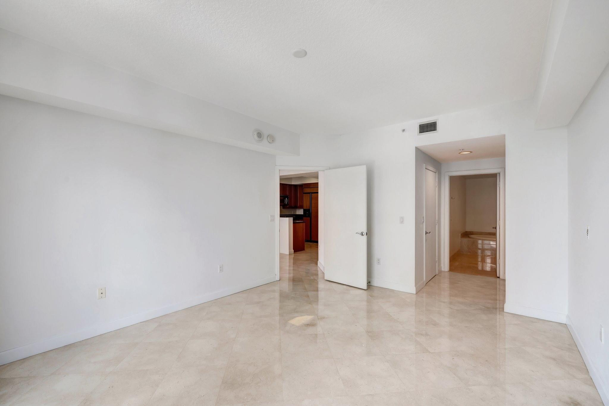 111 SE 8th Ave 603