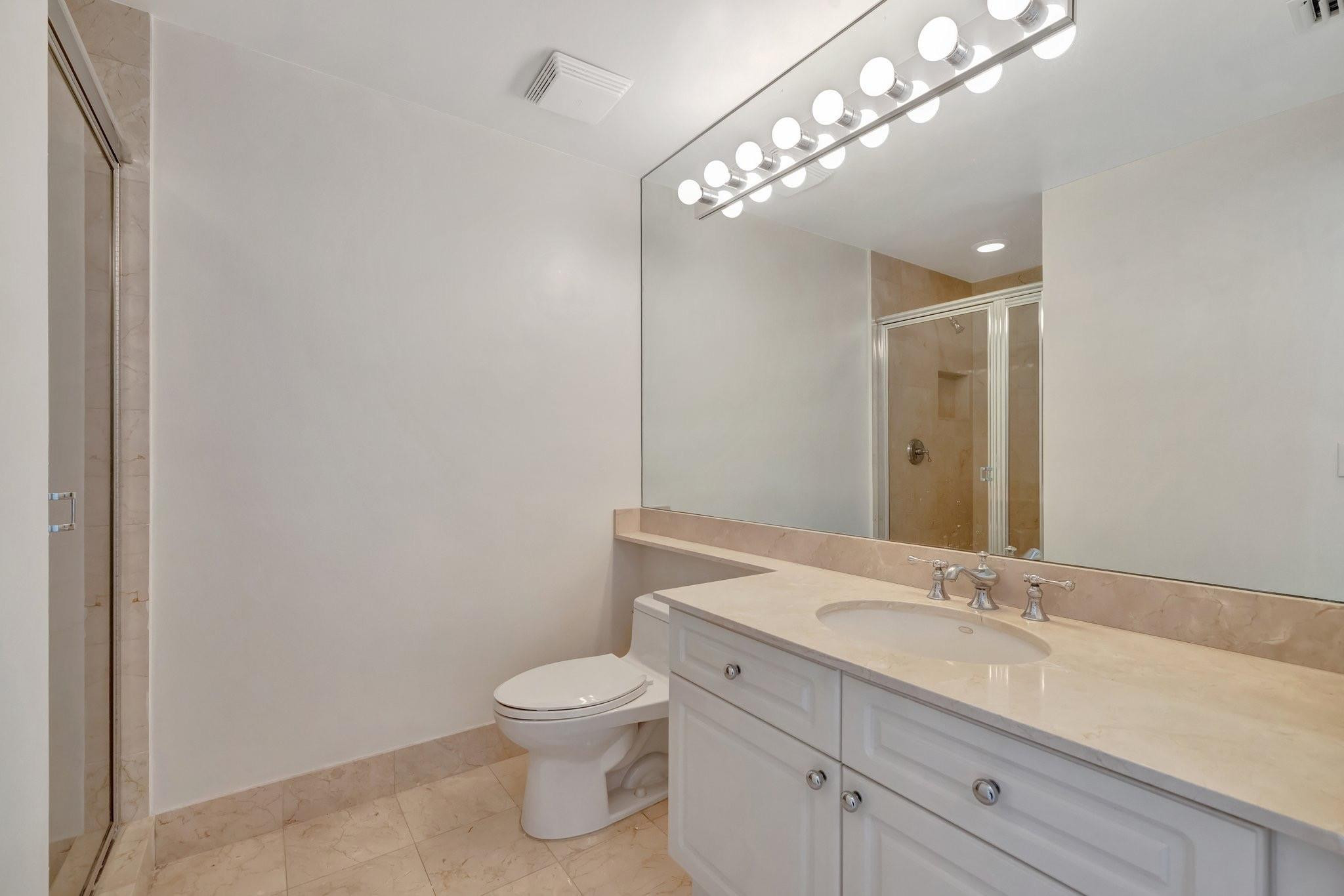 111 SE 8th Ave 603
