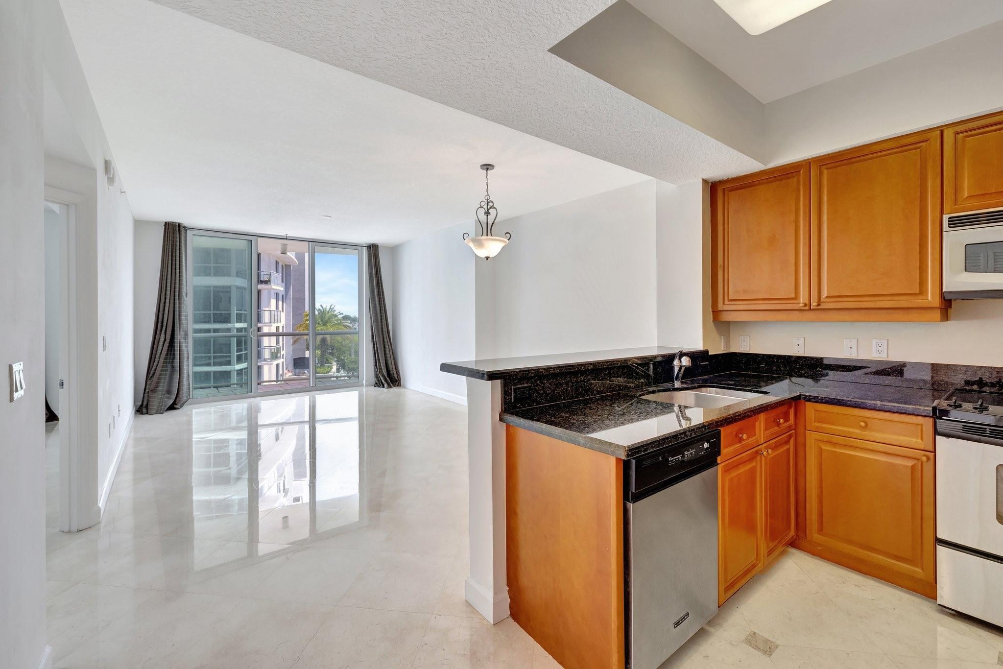 111 SE 8th Ave 603