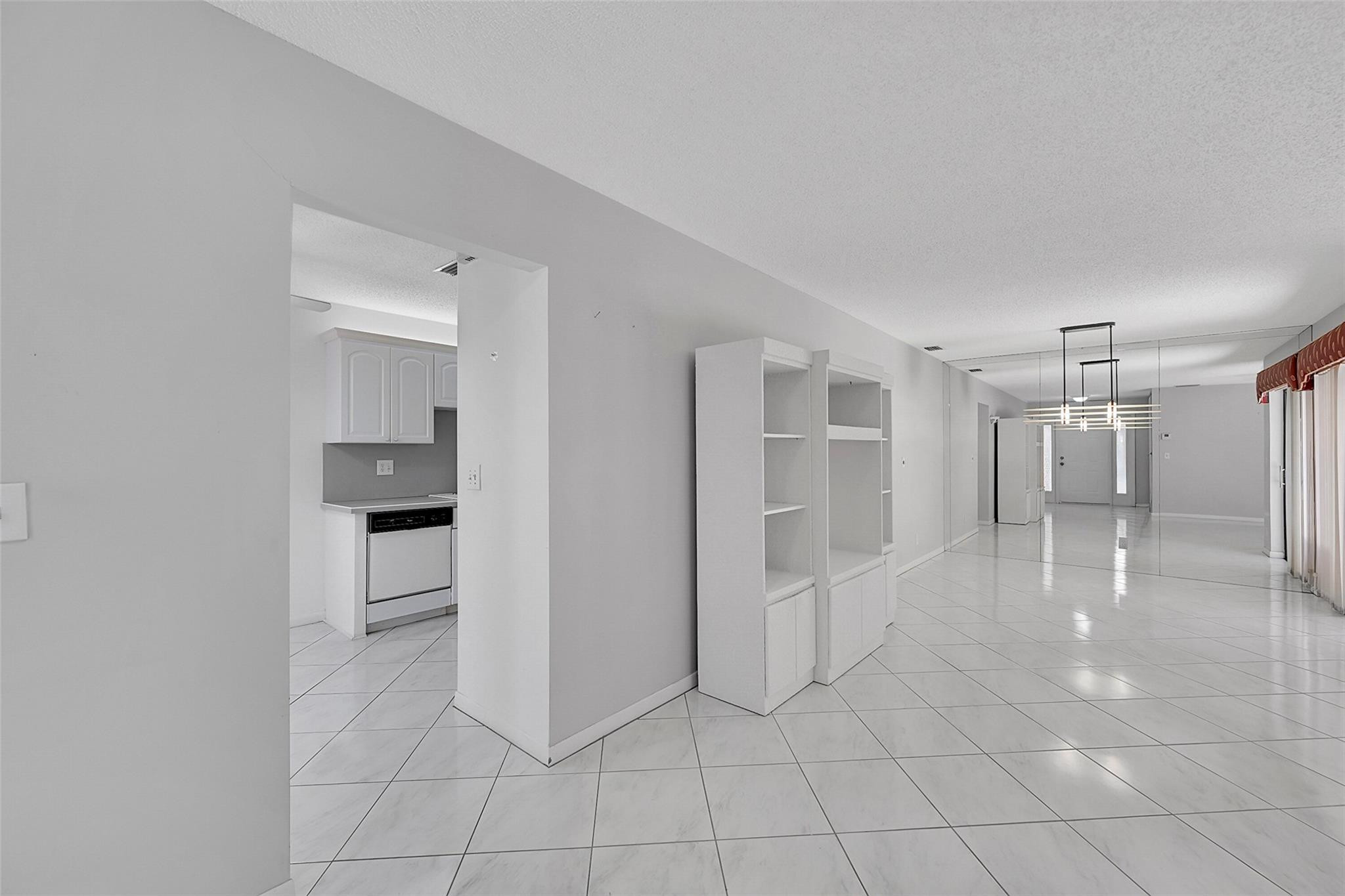 4861 NW 22nd St 4175