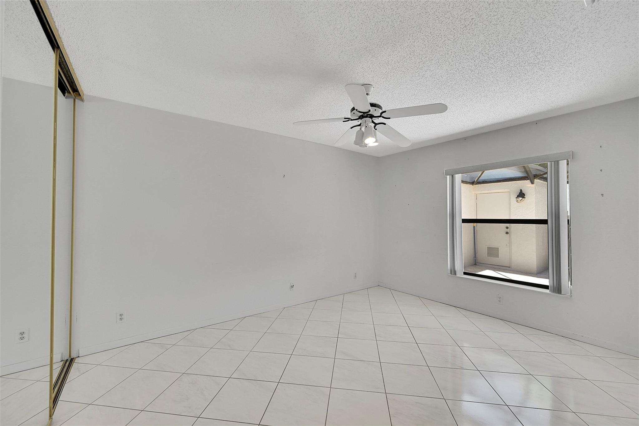 4861 NW 22nd St 4175