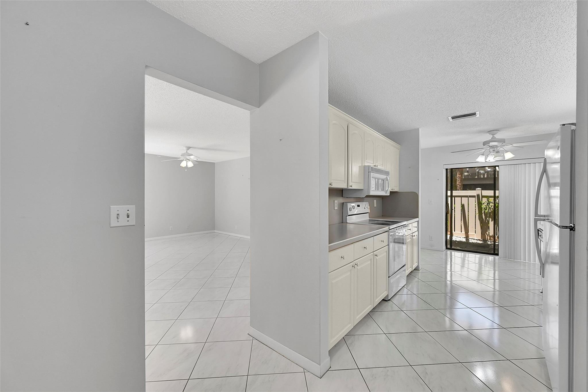 4861 NW 22nd St 4175