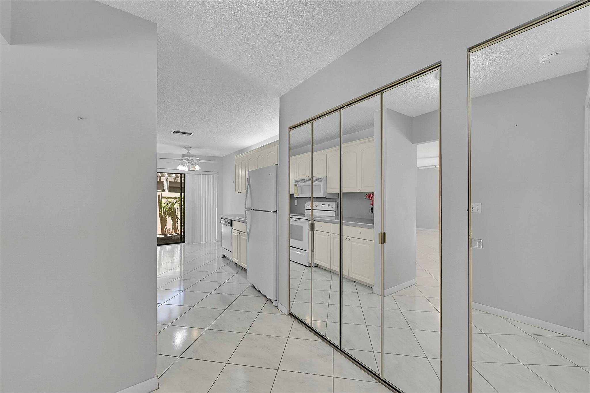 4861 NW 22nd St 4175