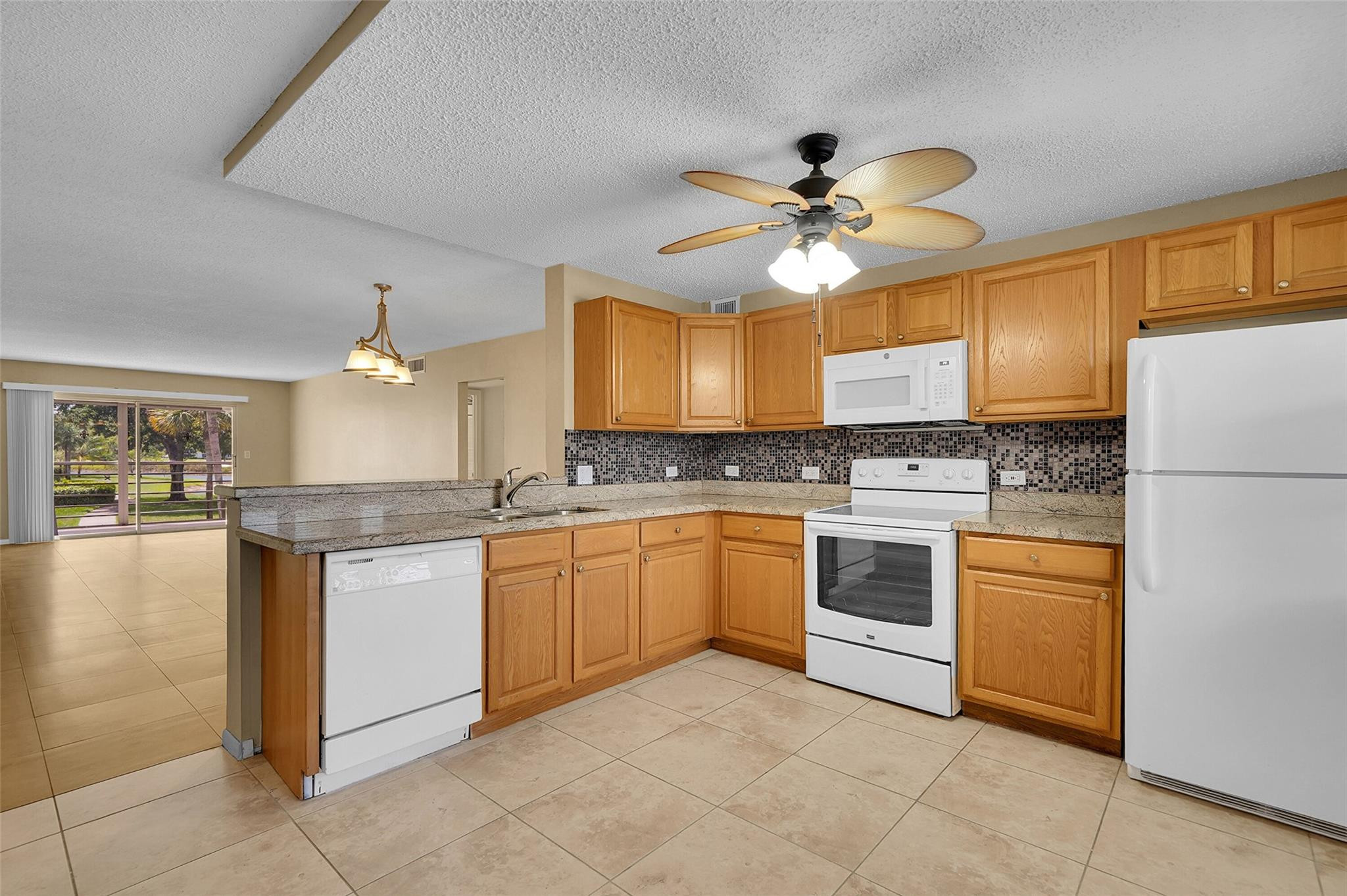 2903 Victoria Cir C2