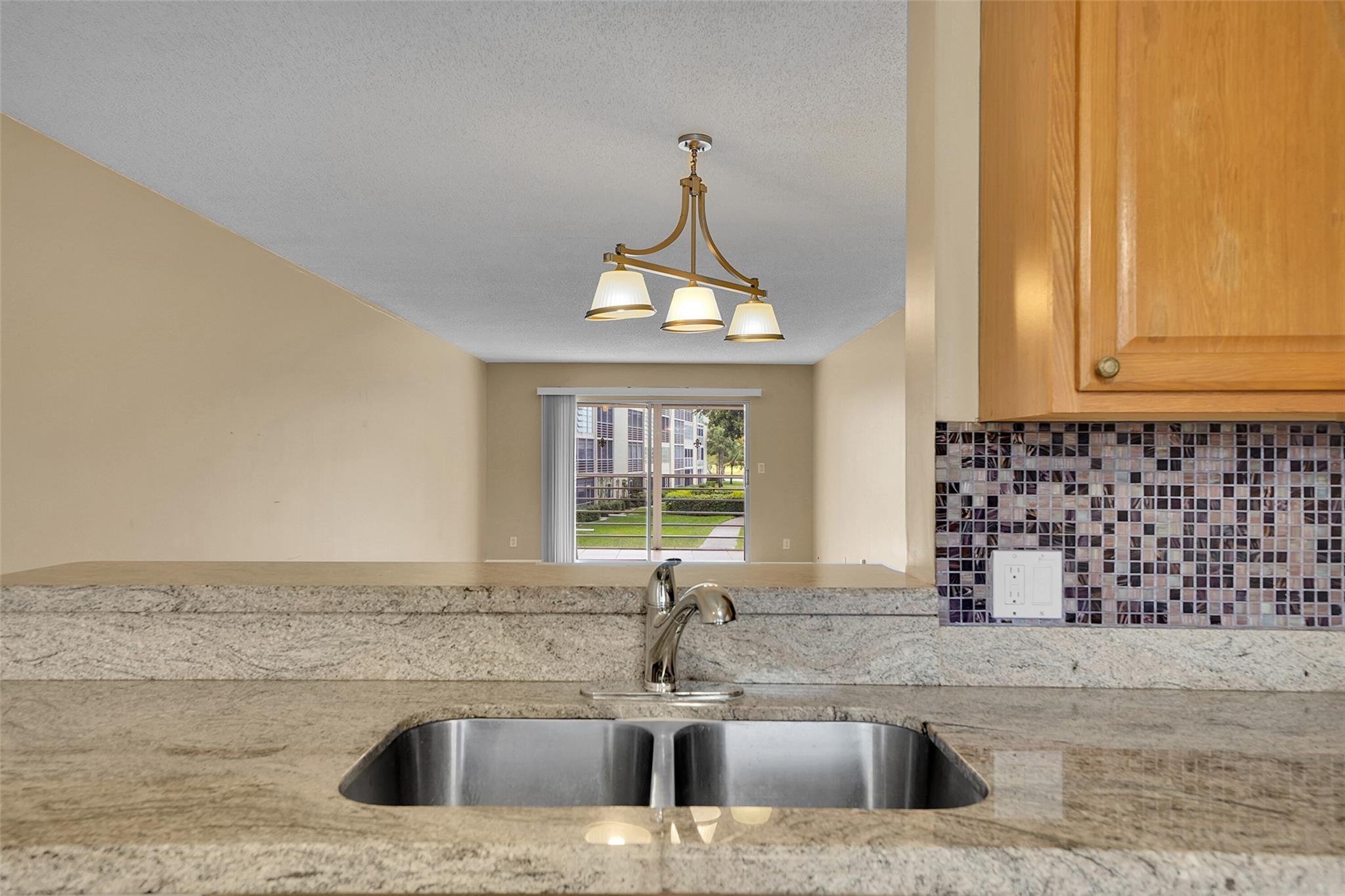 2903 Victoria Cir C2