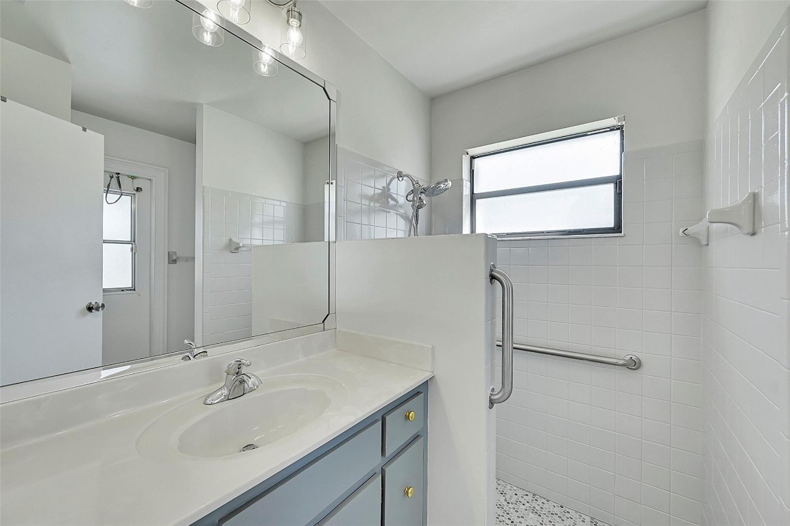 935 NW 110th Lane