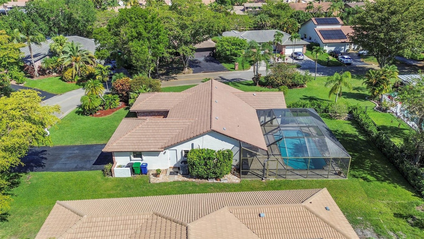 935 NW 110th Lane