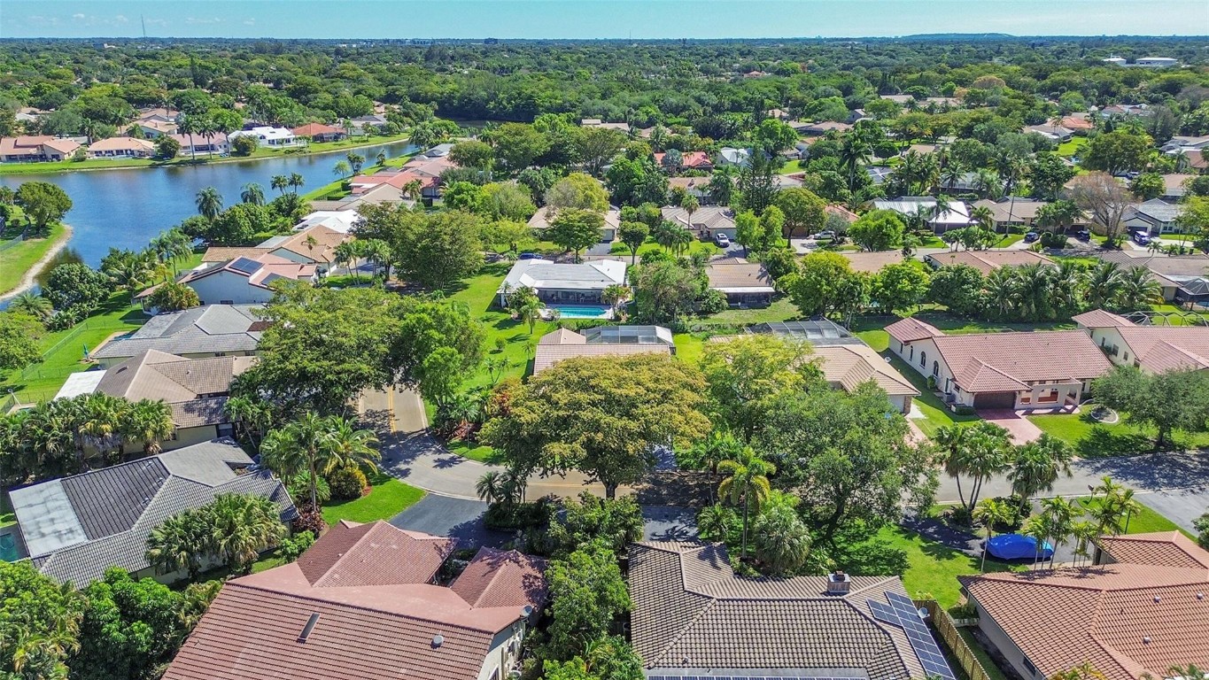 935 NW 110th Lane