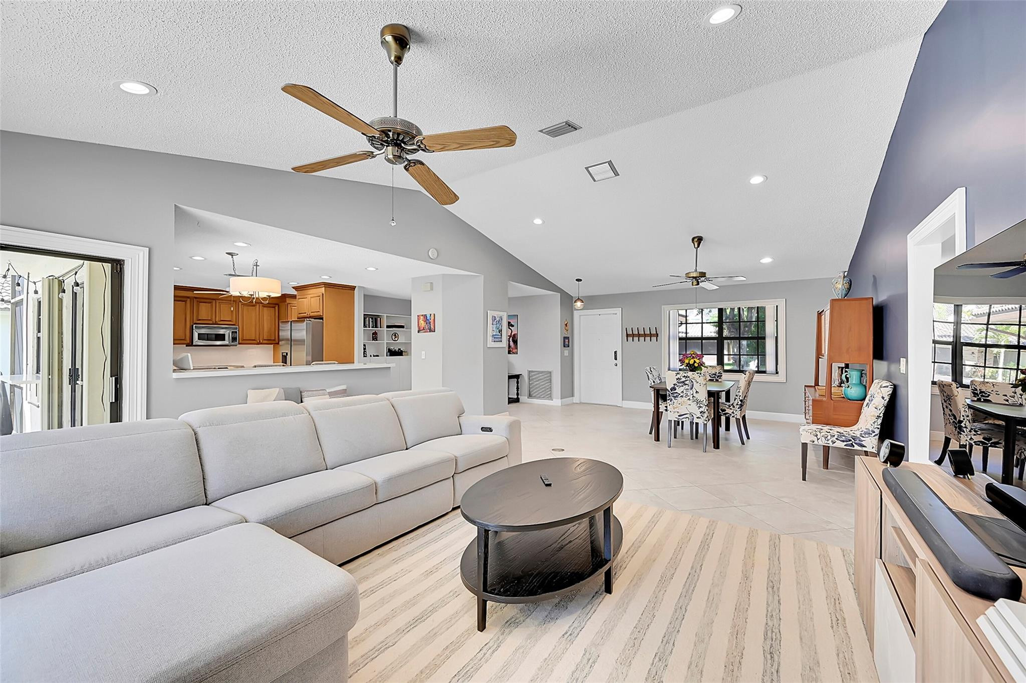 935 NW 110th Lane