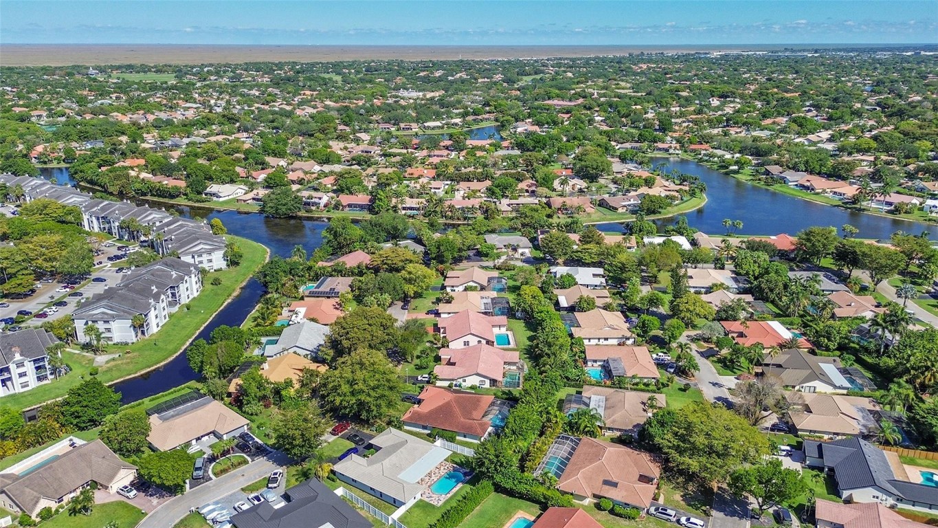 935 NW 110th Lane