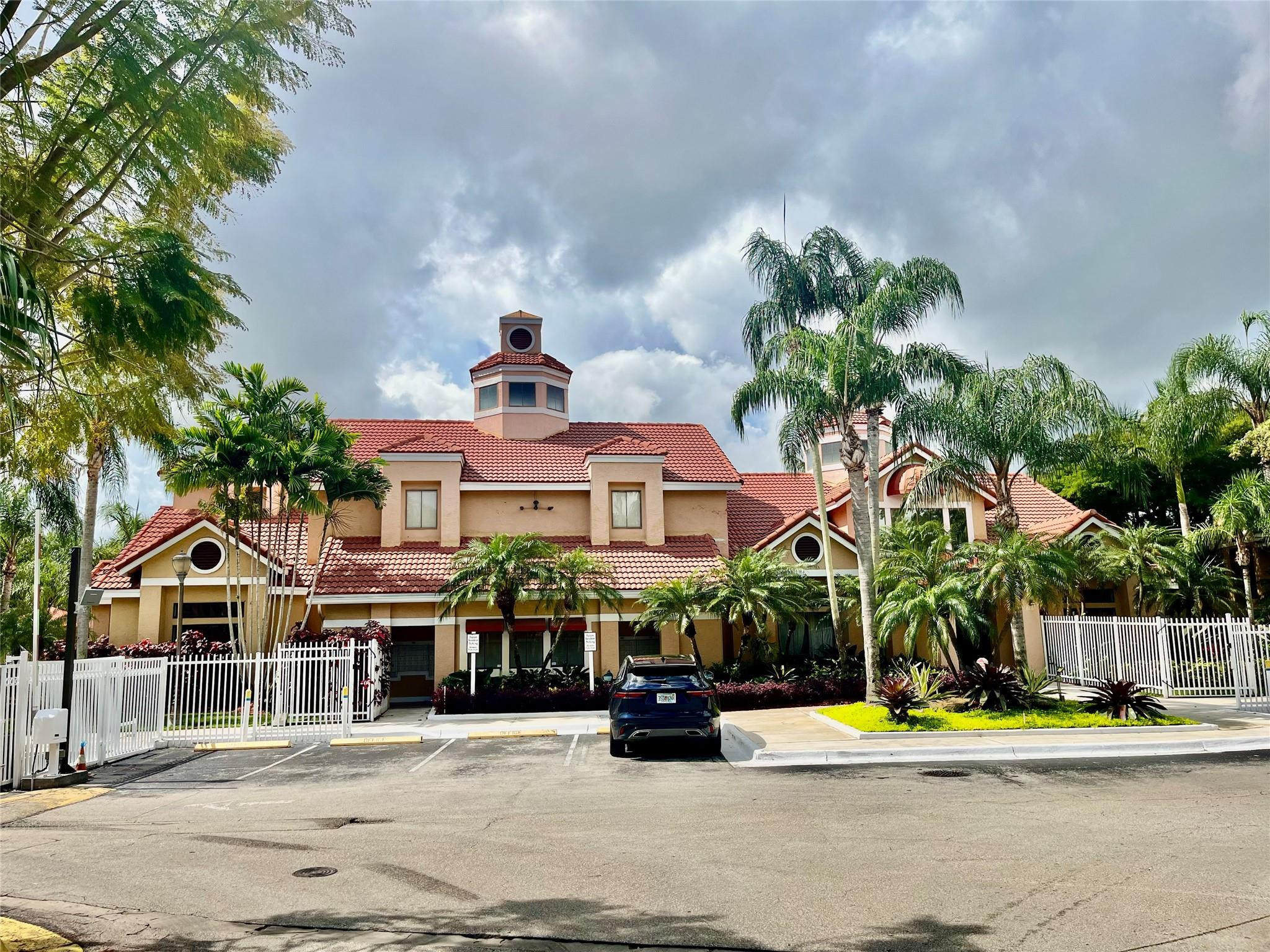 10441 SW 155th Ct 913