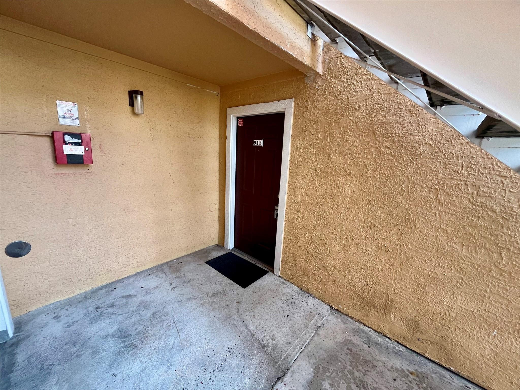 10441 SW 155th Ct 913