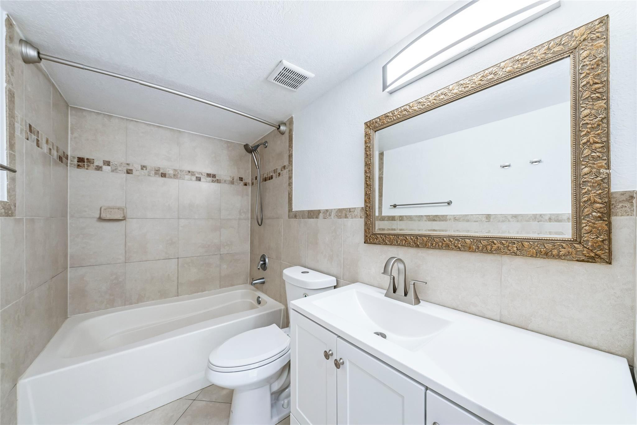 4856 N State Road 7 104