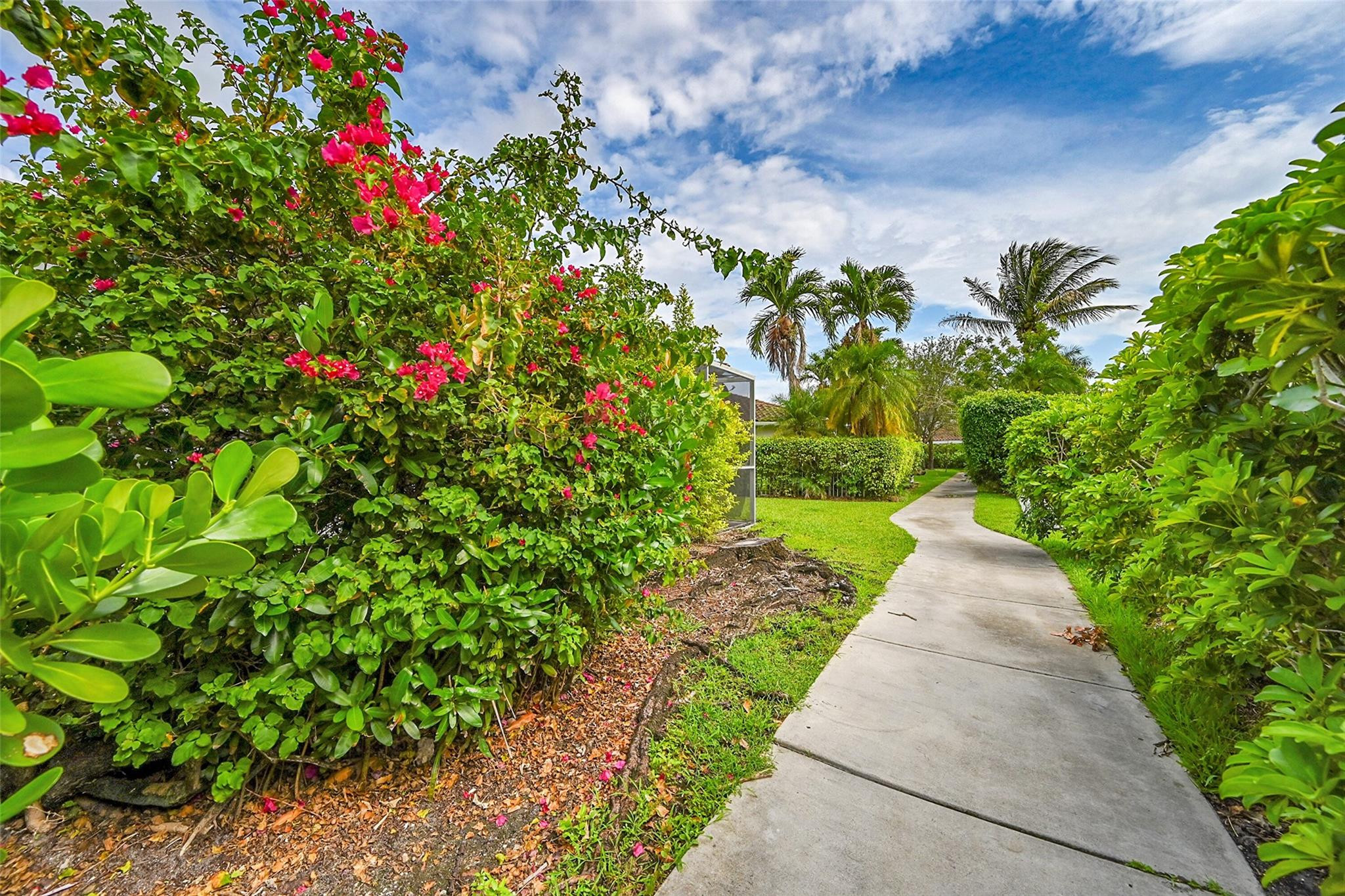 5642 NW 118th Dr