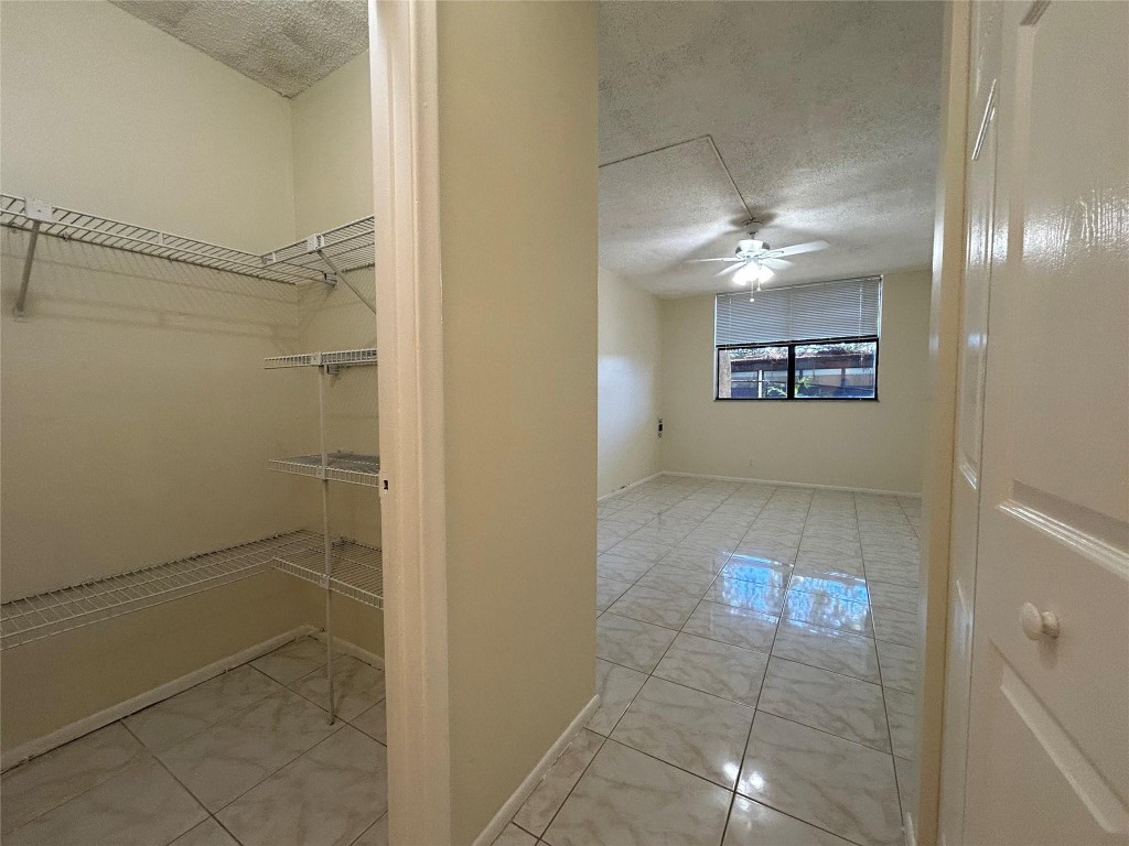 2401 Riverside Dr 106