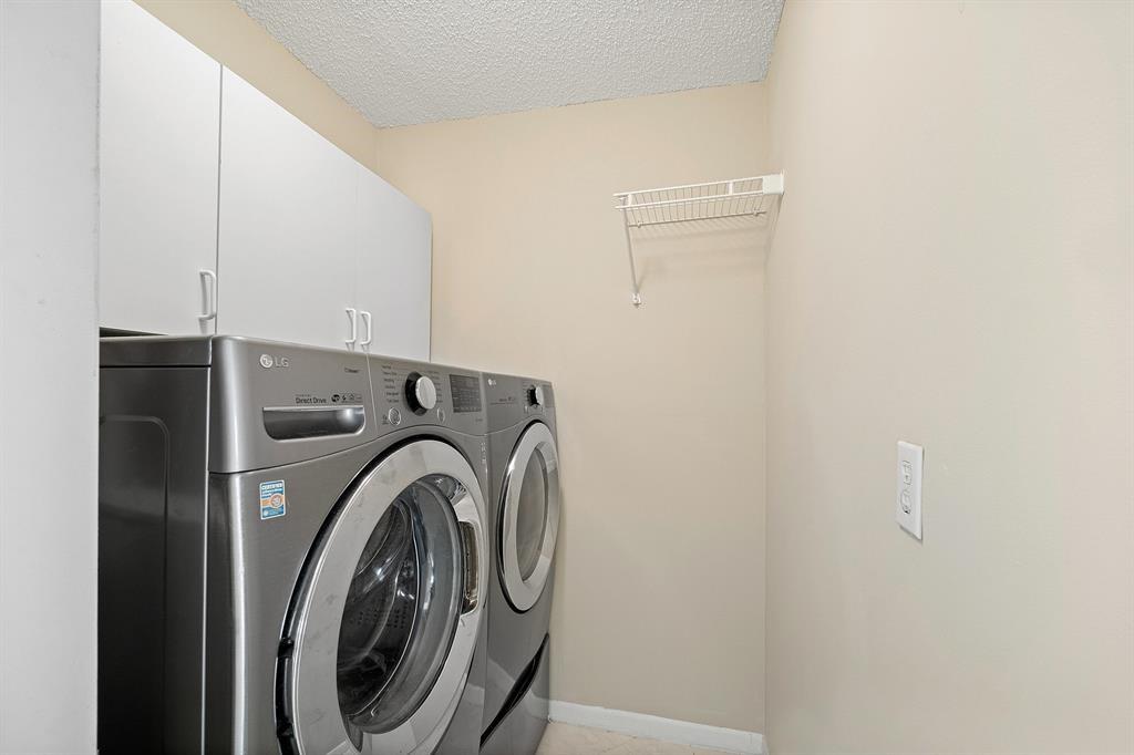 7742 Coral Lake Dr 1