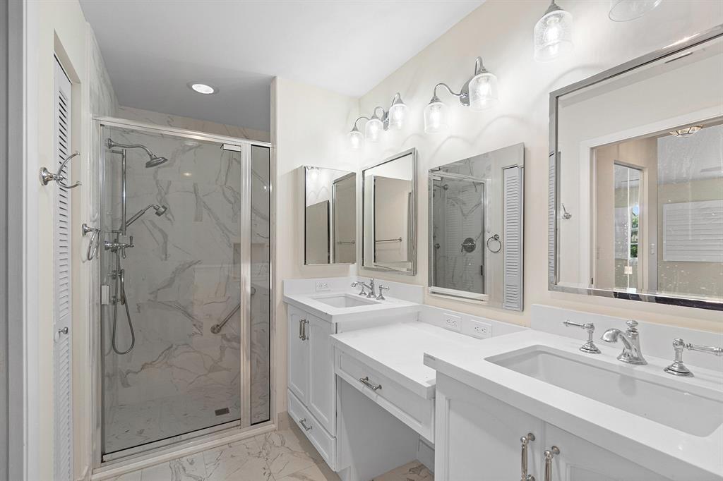 7742 Coral Lake Dr 1