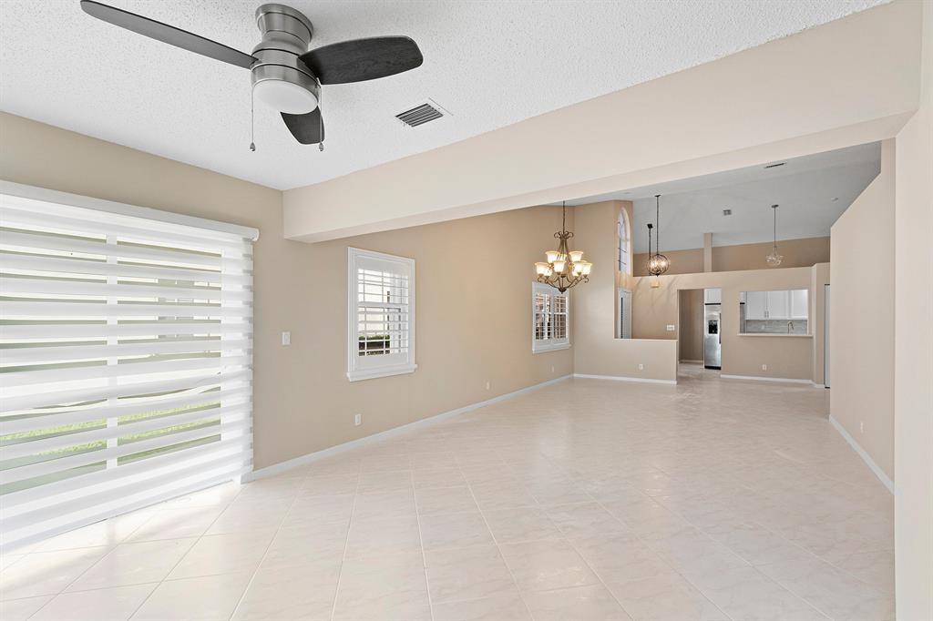 7742 Coral Lake Dr 1