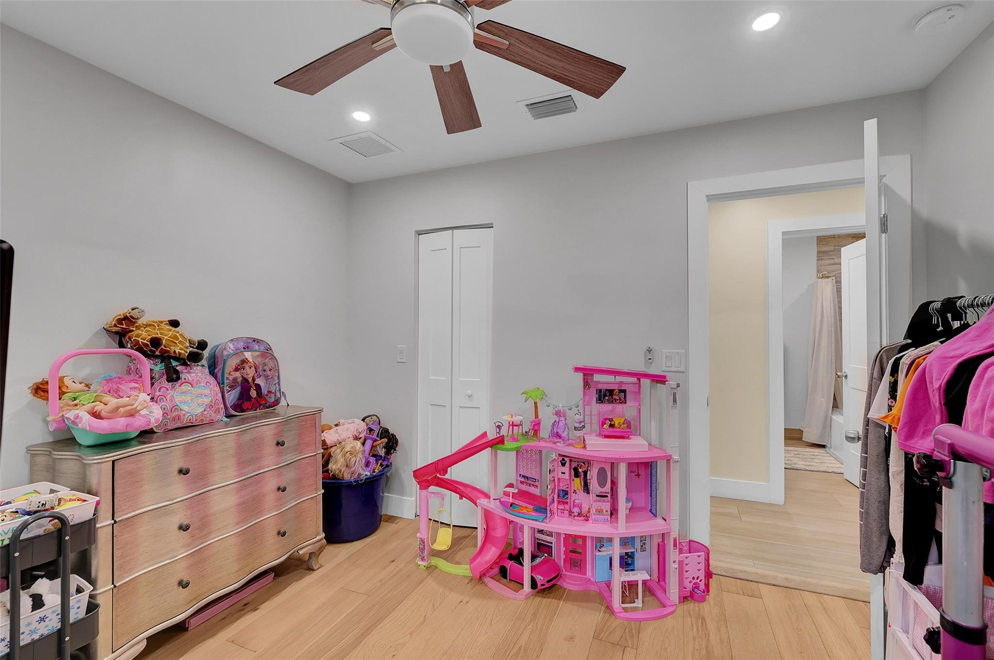 4995 NW 110th Ter