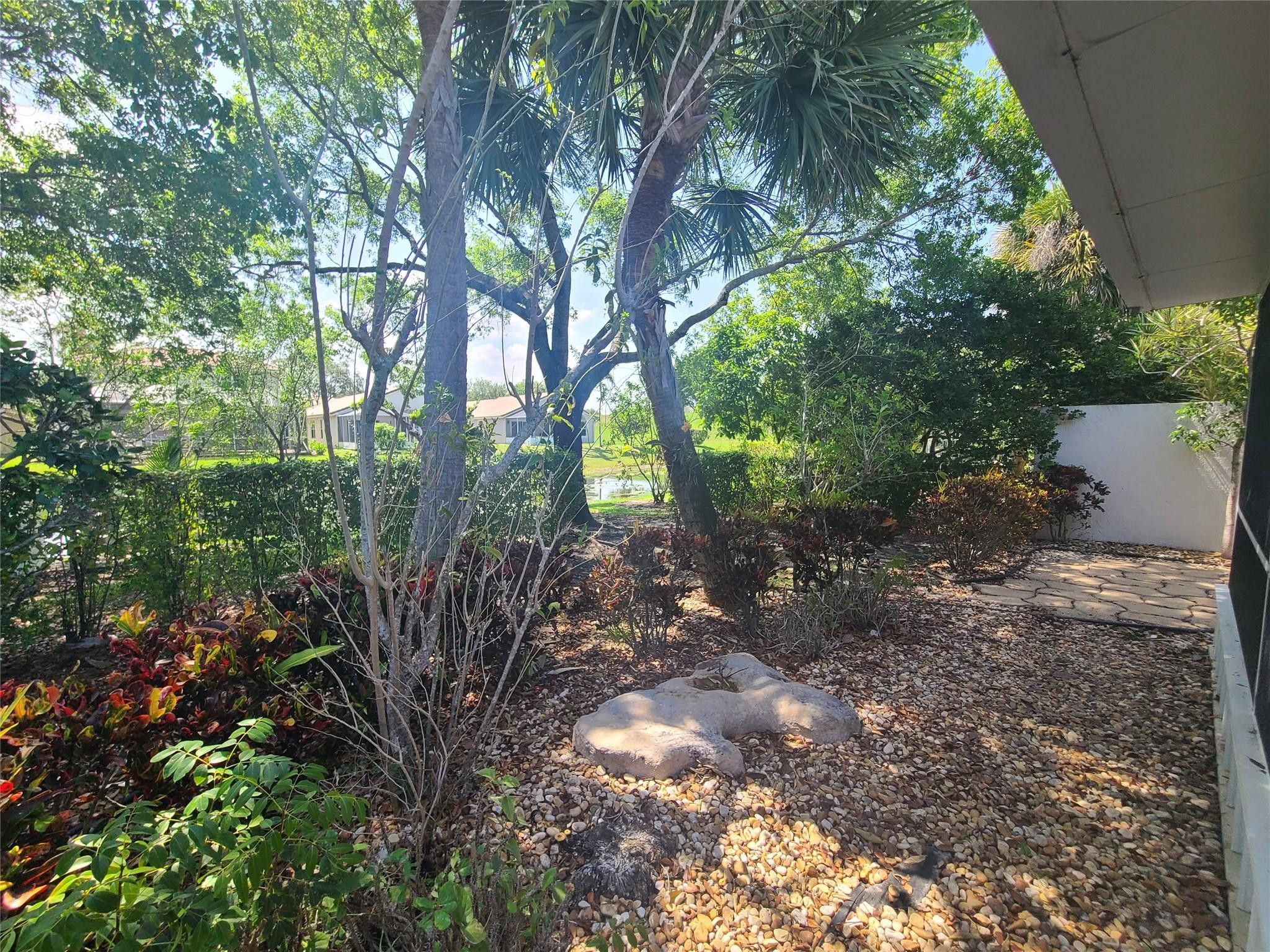 5692 NW 120th Ter