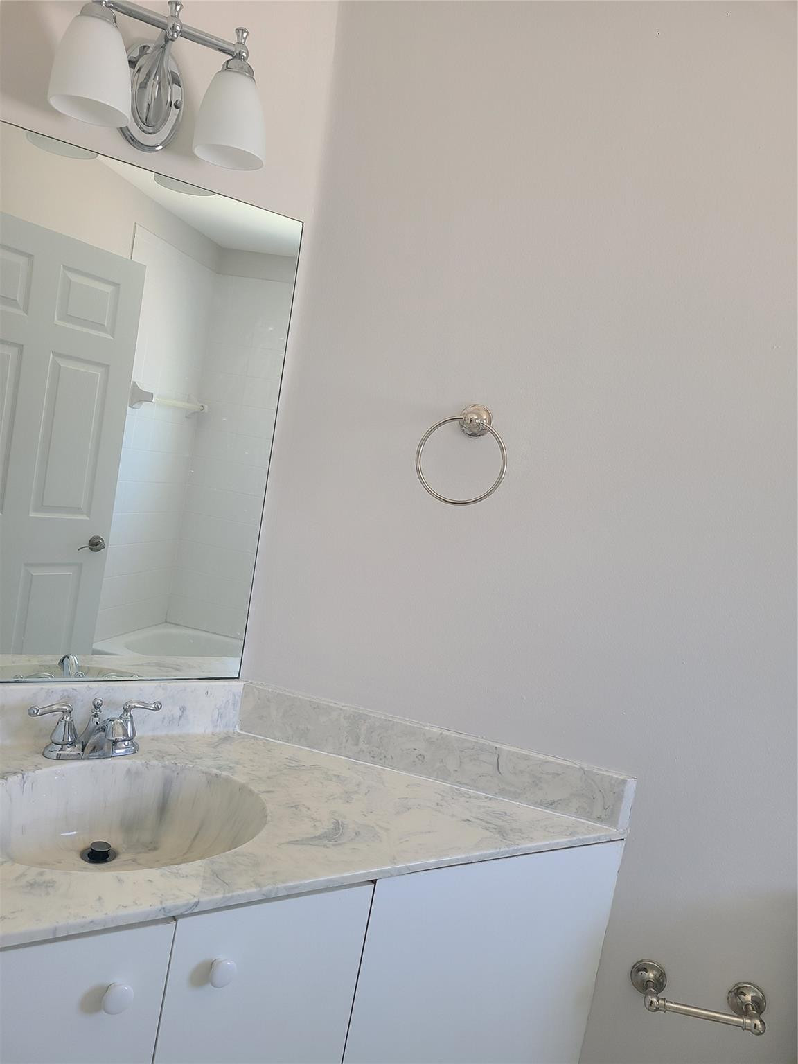 5692 NW 120th Ter