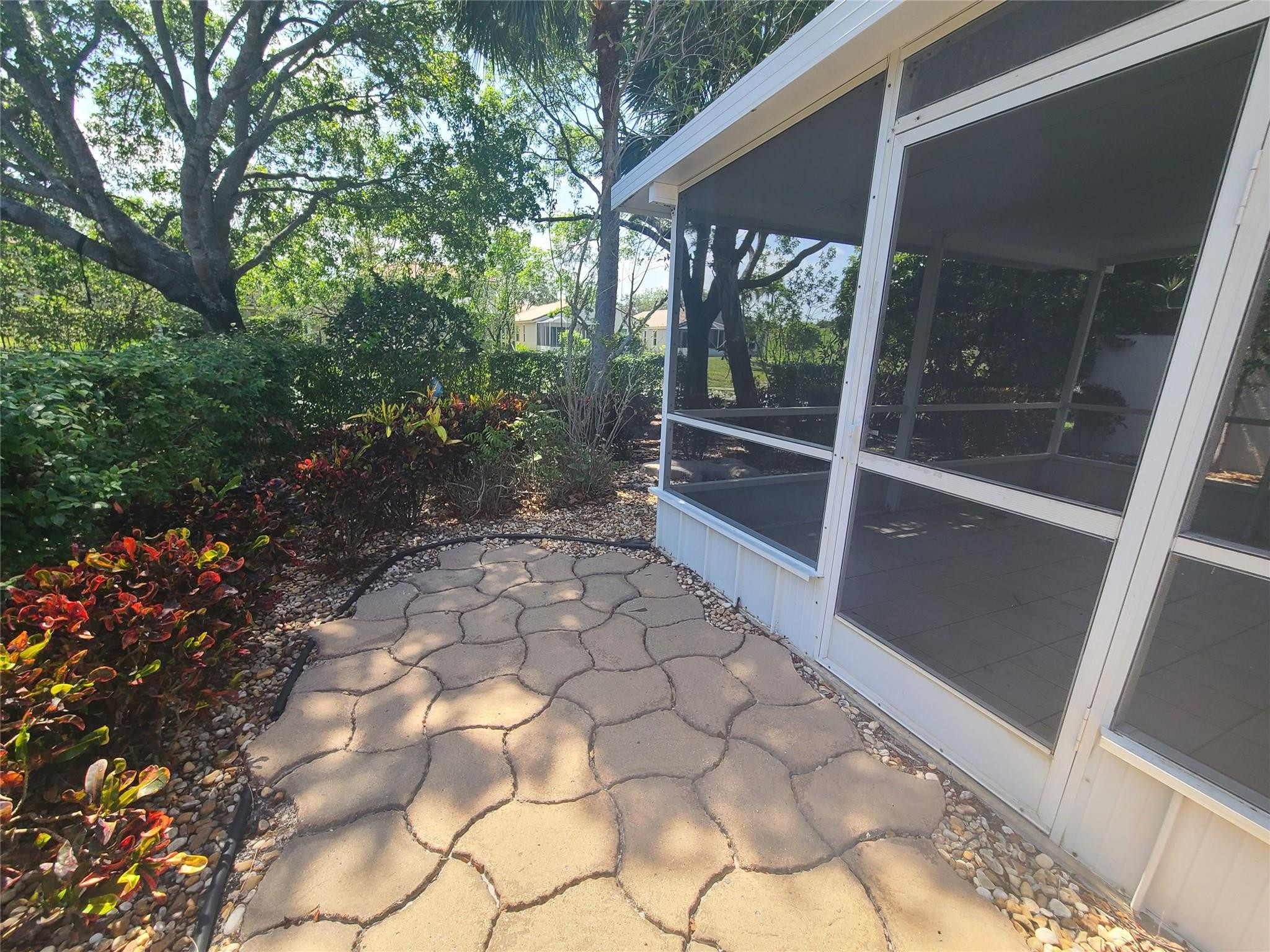 5692 NW 120th Ter