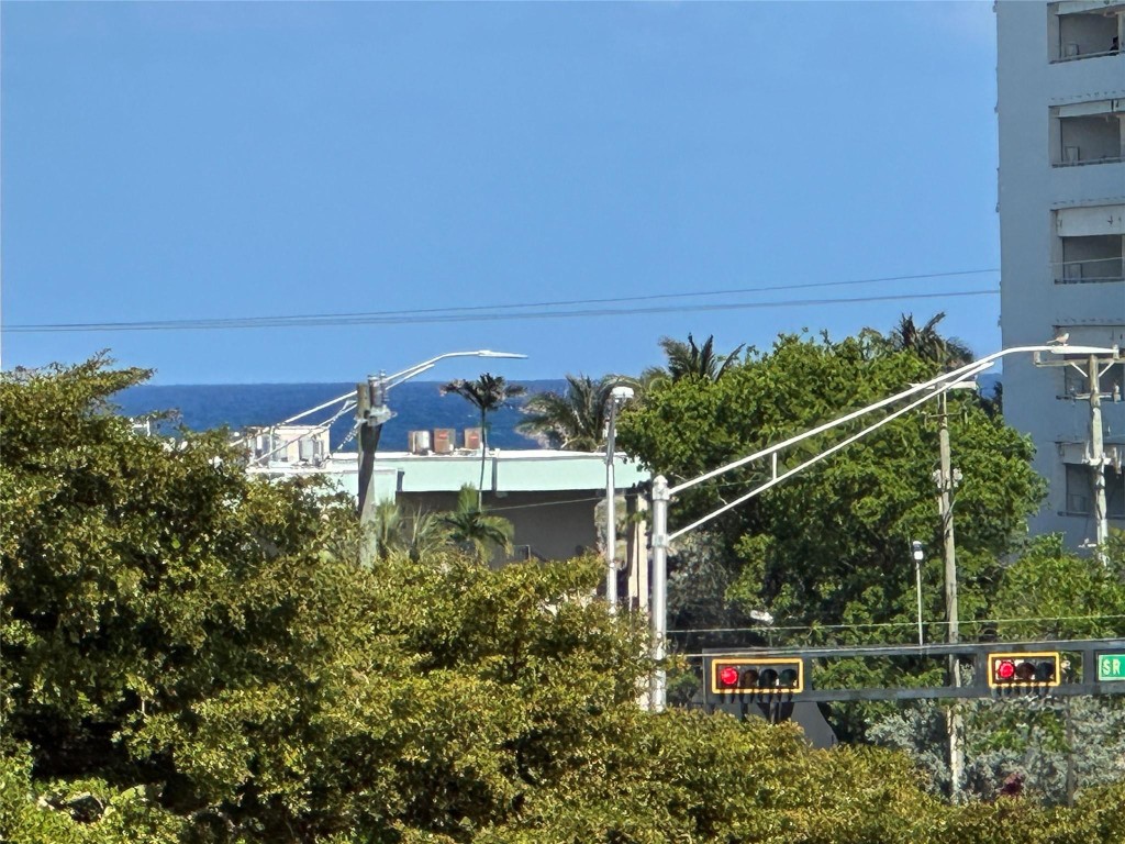 3201 NE 14th Street Cswy 505