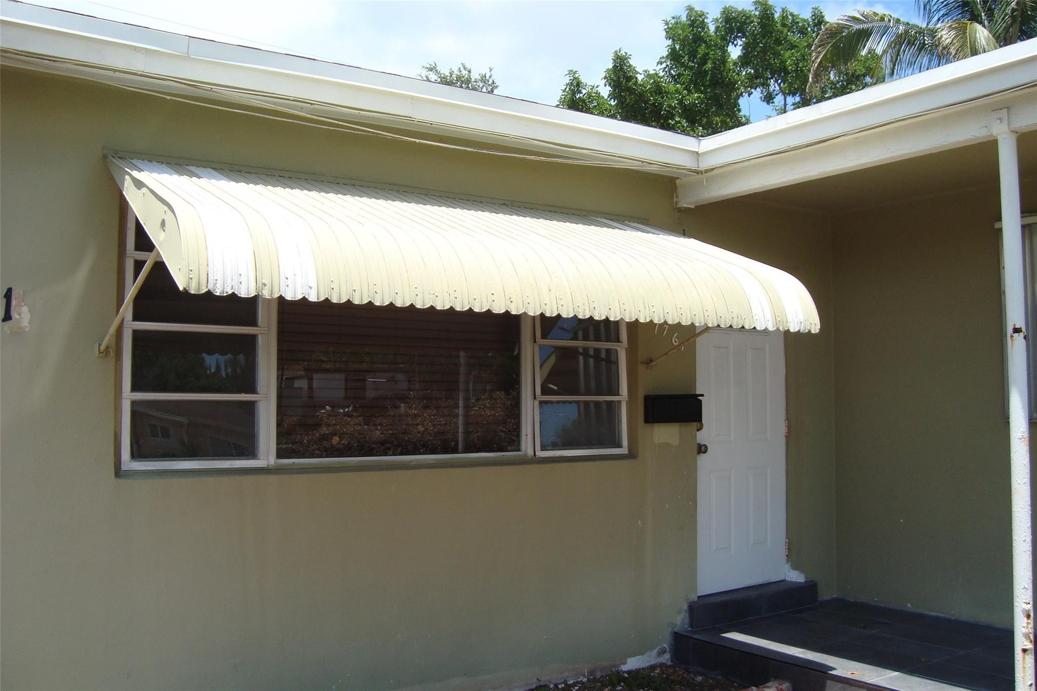1761 NW 184th St