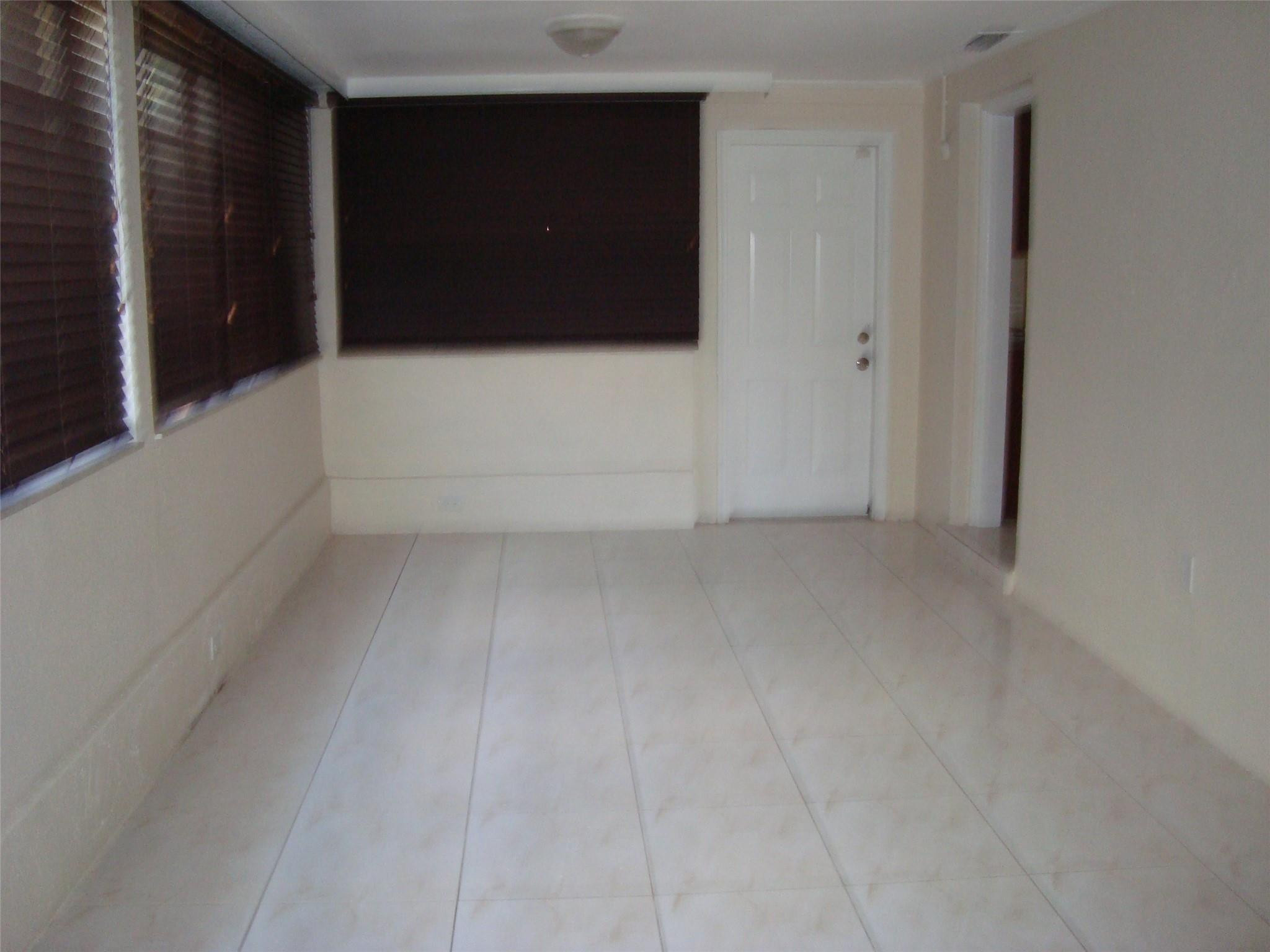 1761 NW 184th St