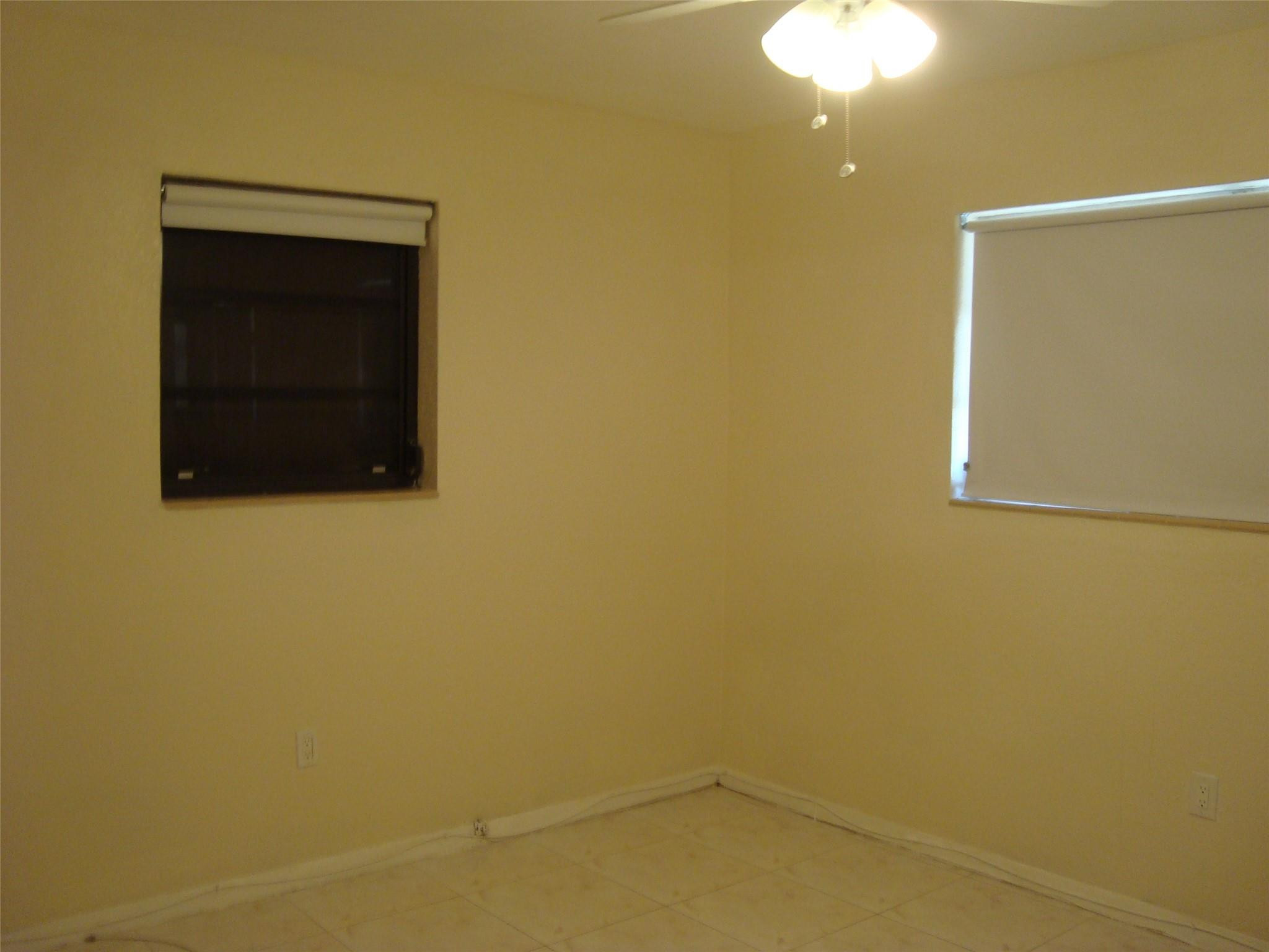 1761 NW 184th St