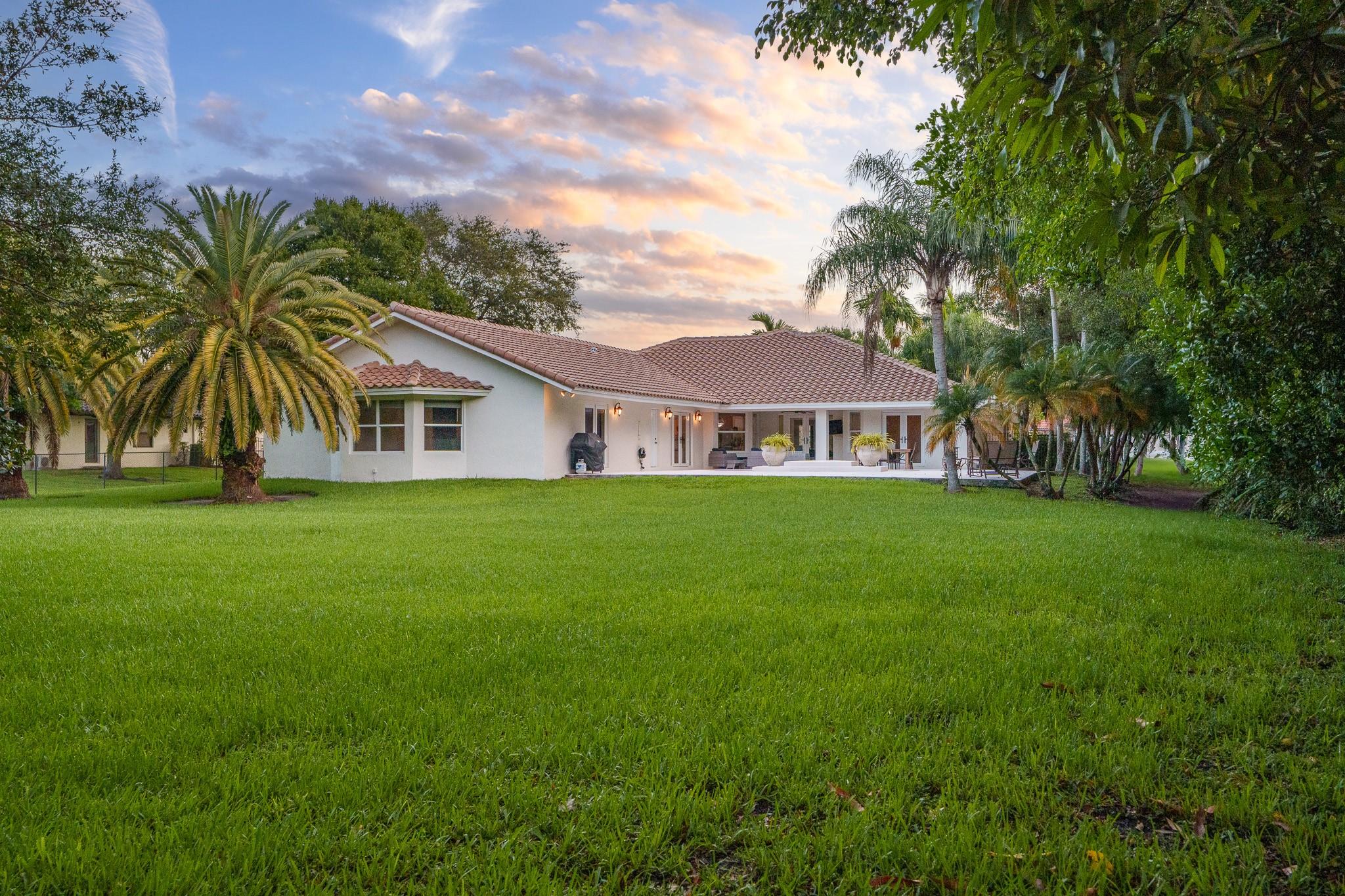 12590 SW 34th Pl
